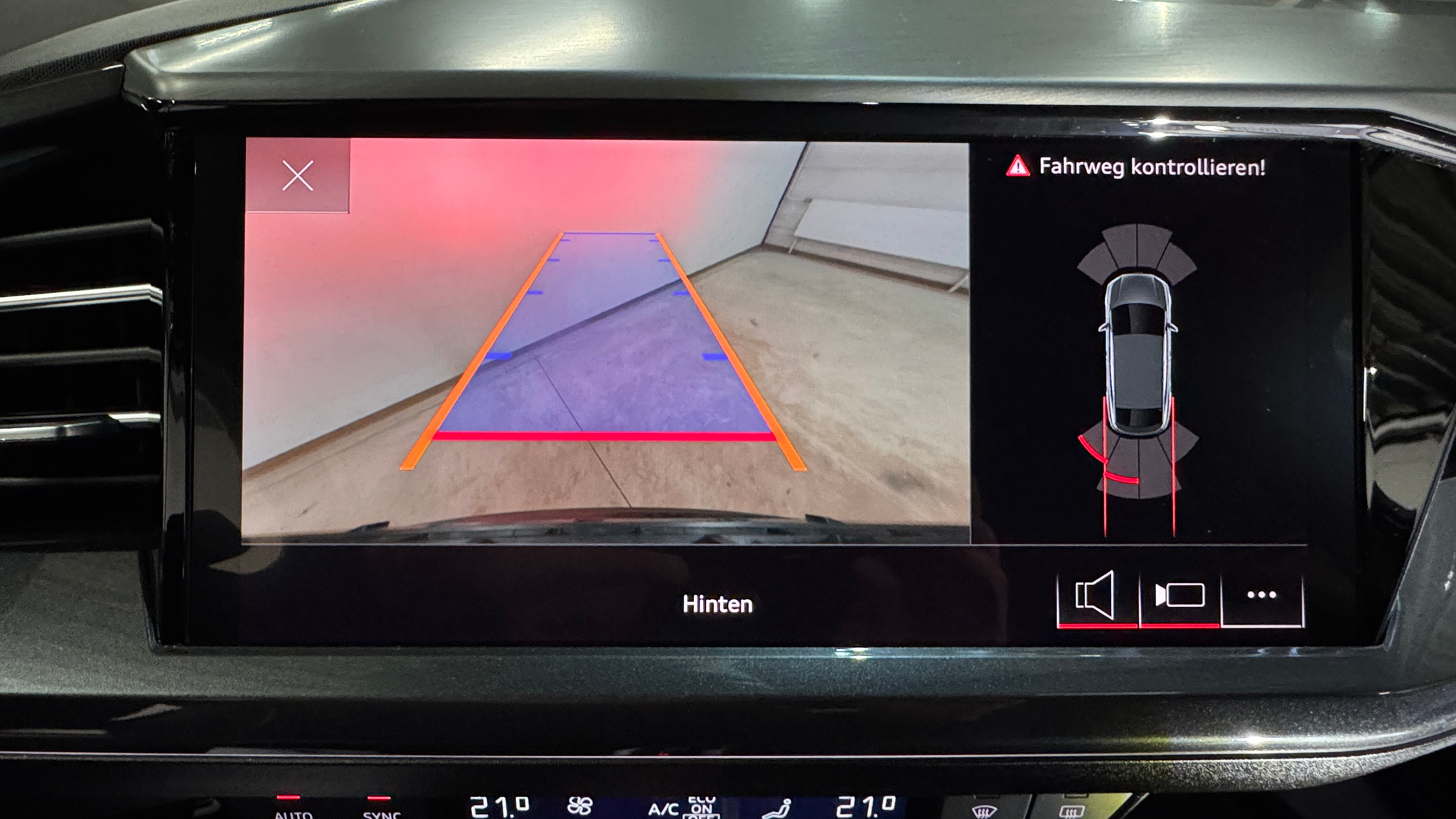 listing desktop thumbnail image 16