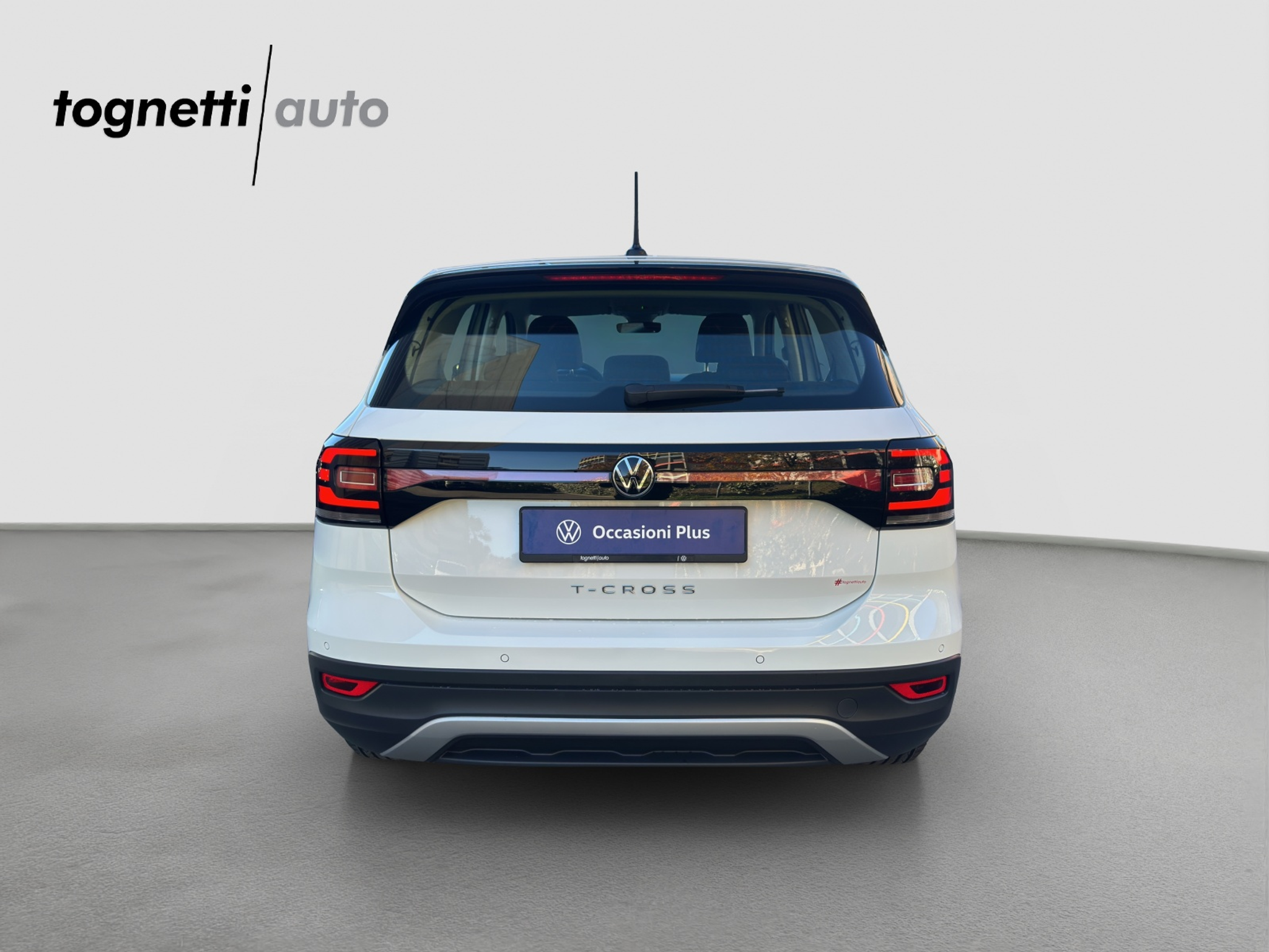 listing desktop thumbnail image 5