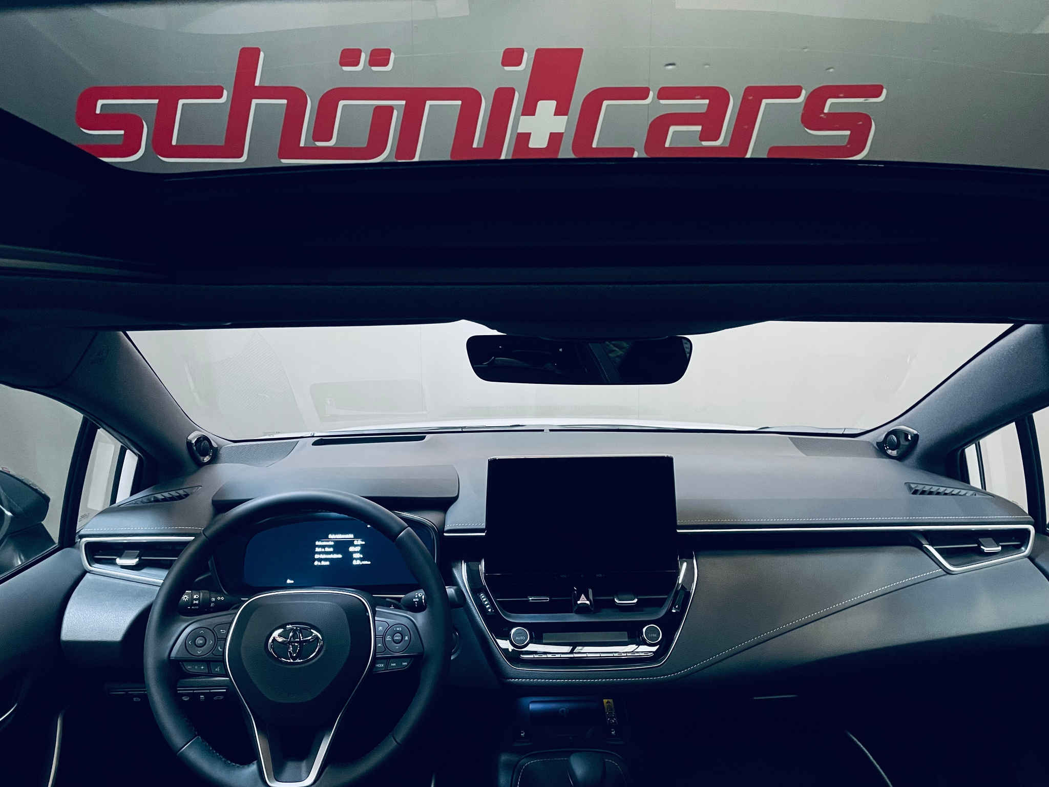 listing desktop thumbnail image 22