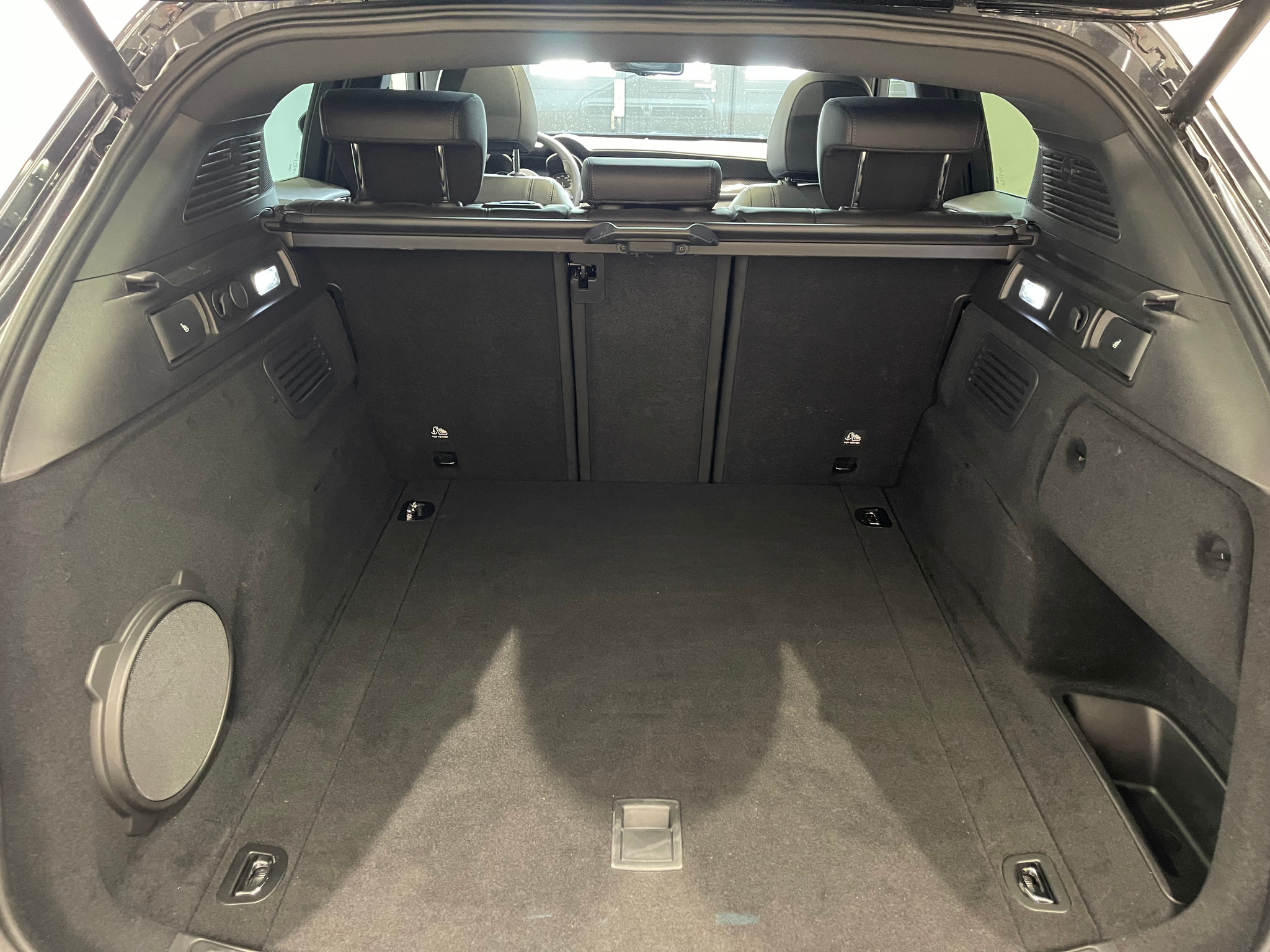 listing desktop thumbnail image 13