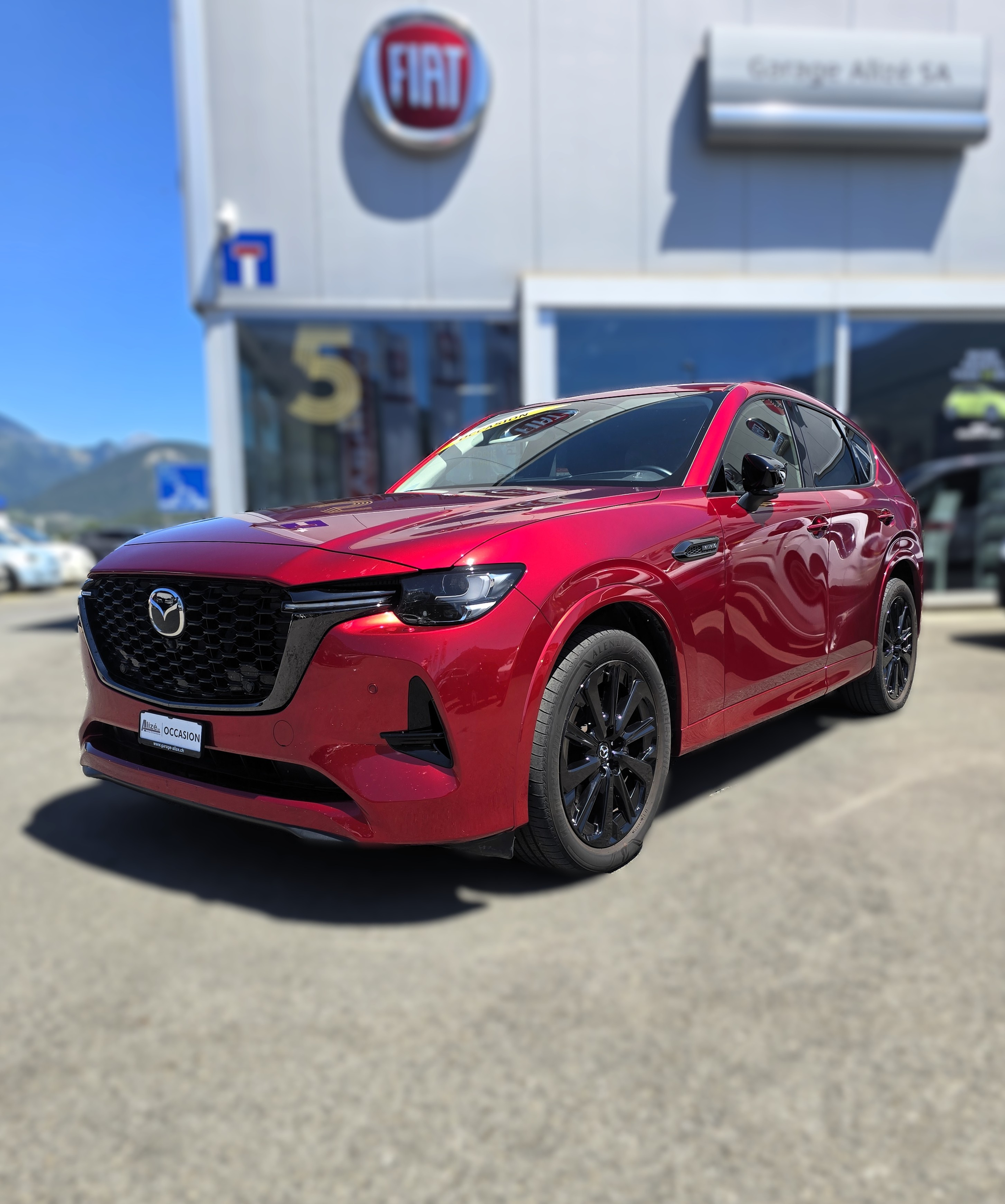 listing desktop thumbnail image 1