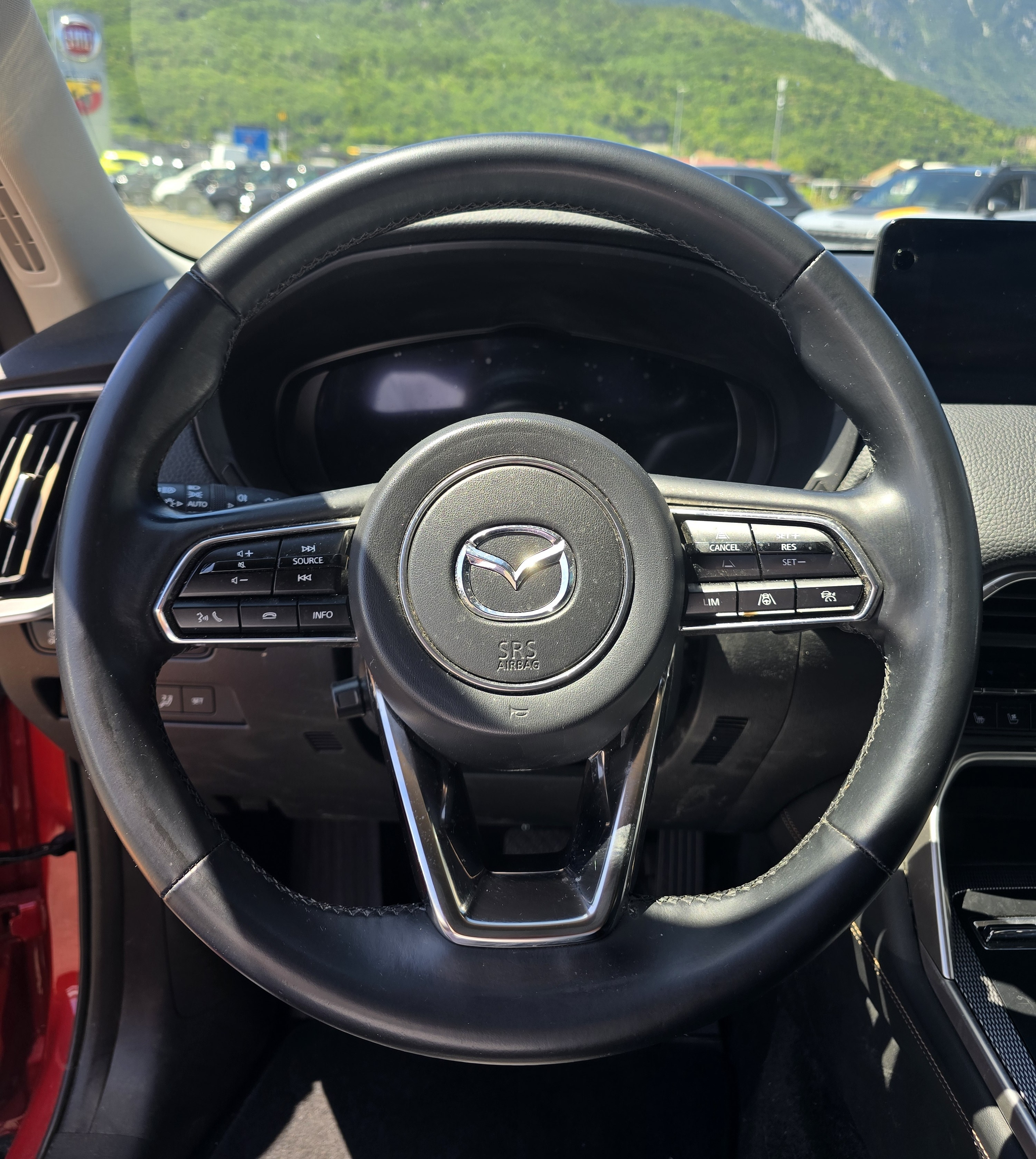 listing desktop thumbnail image 11