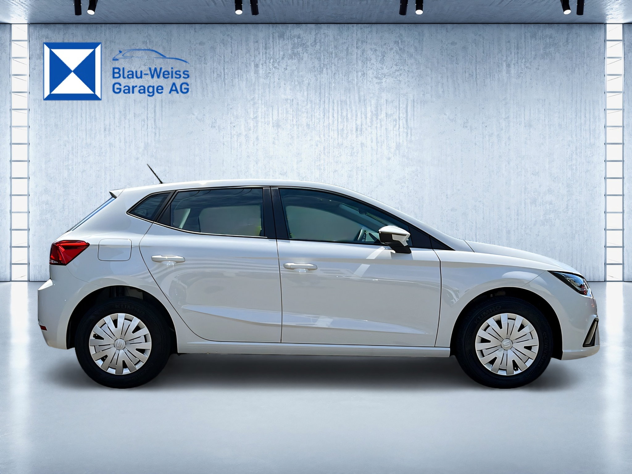 listing desktop thumbnail image 3