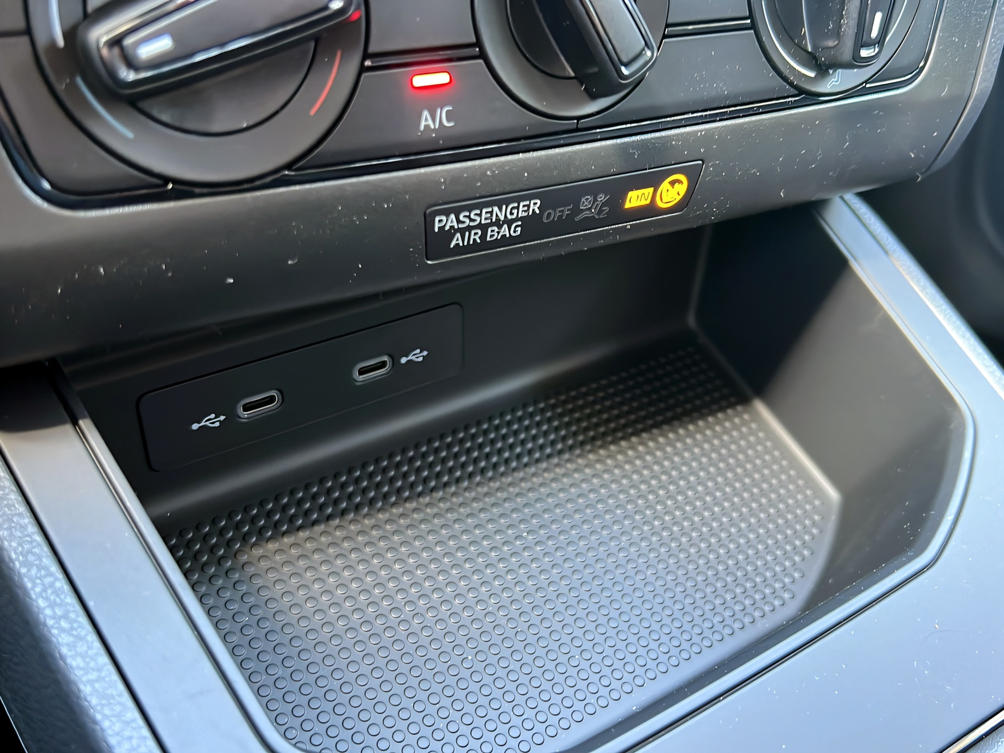 listing desktop thumbnail image 22