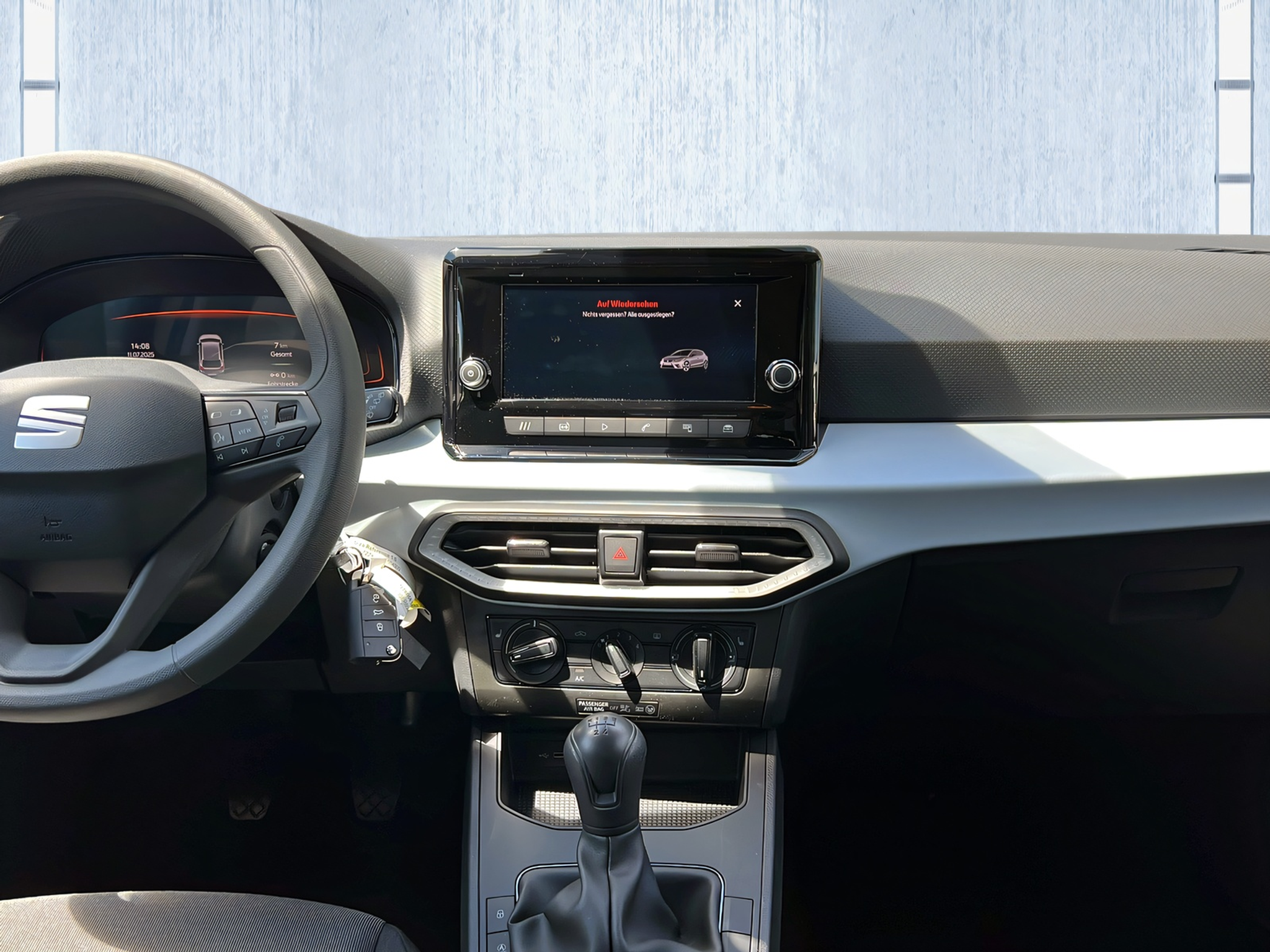 listing desktop thumbnail image 14