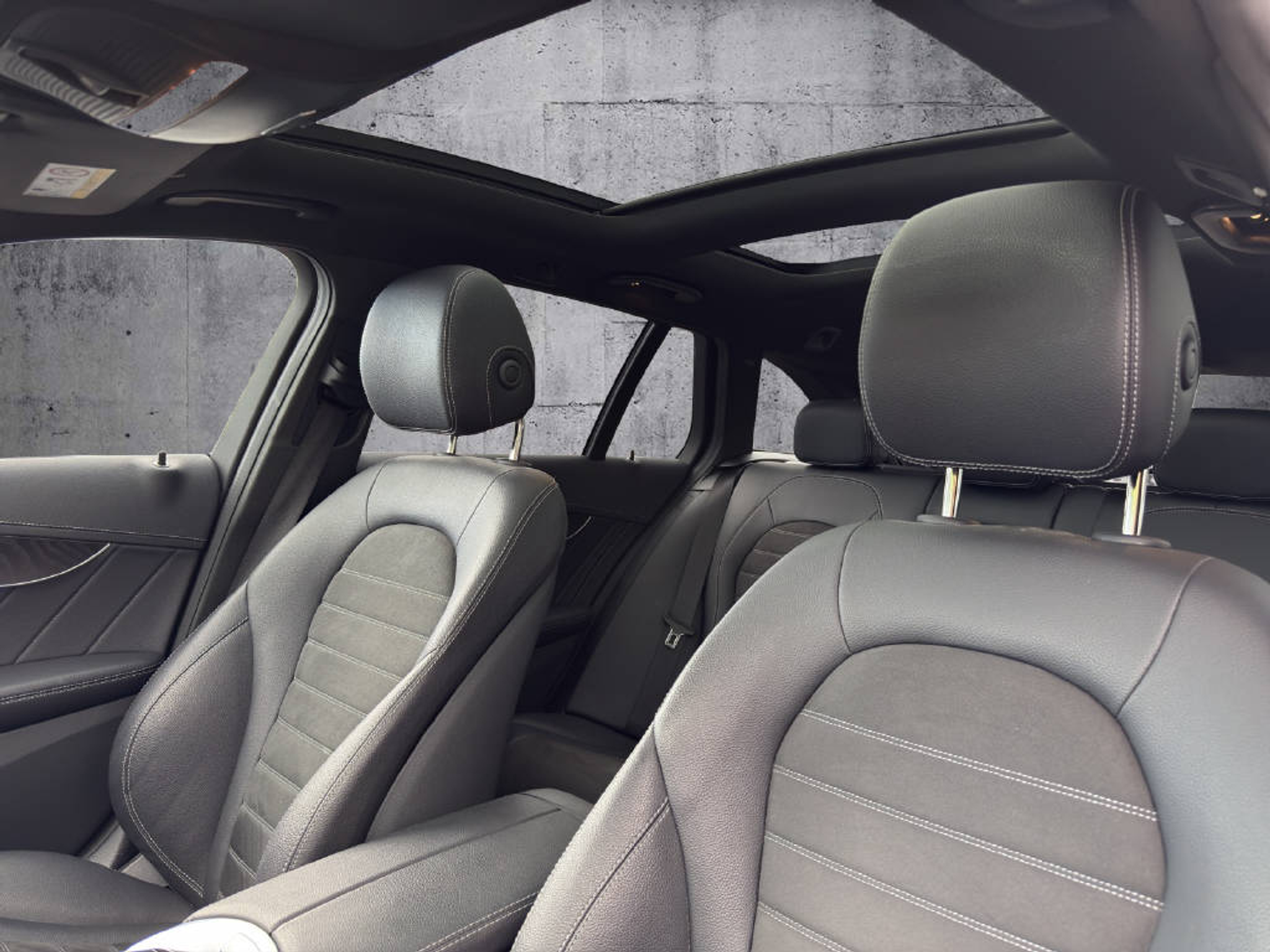 listing desktop thumbnail image 12