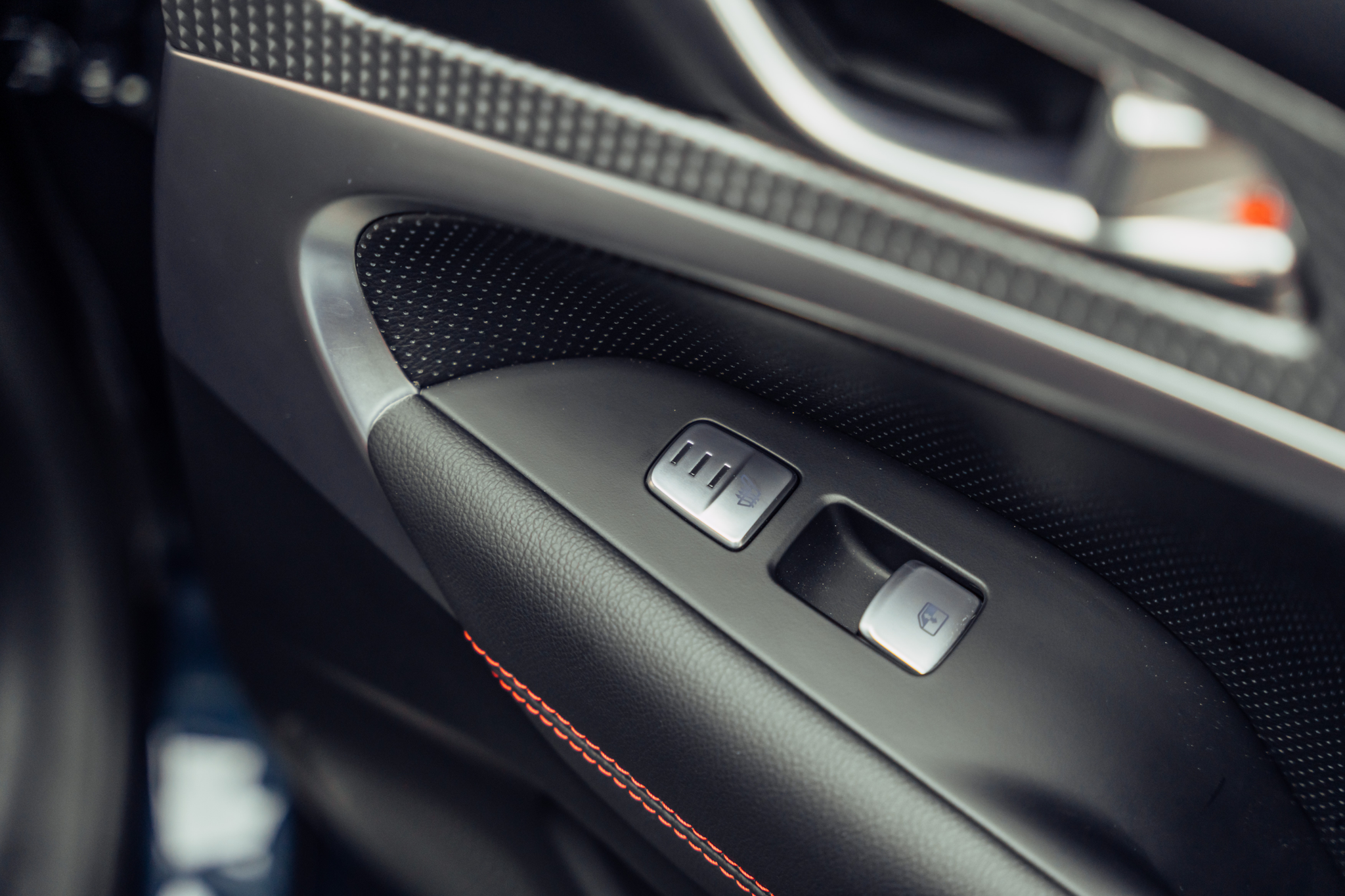 listing desktop thumbnail image 21