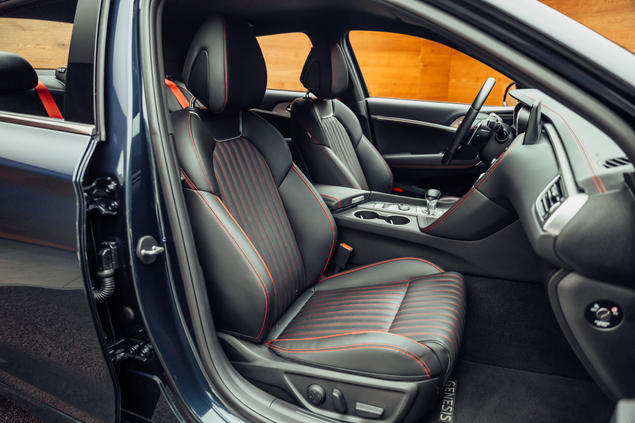 listing desktop thumbnail image 5