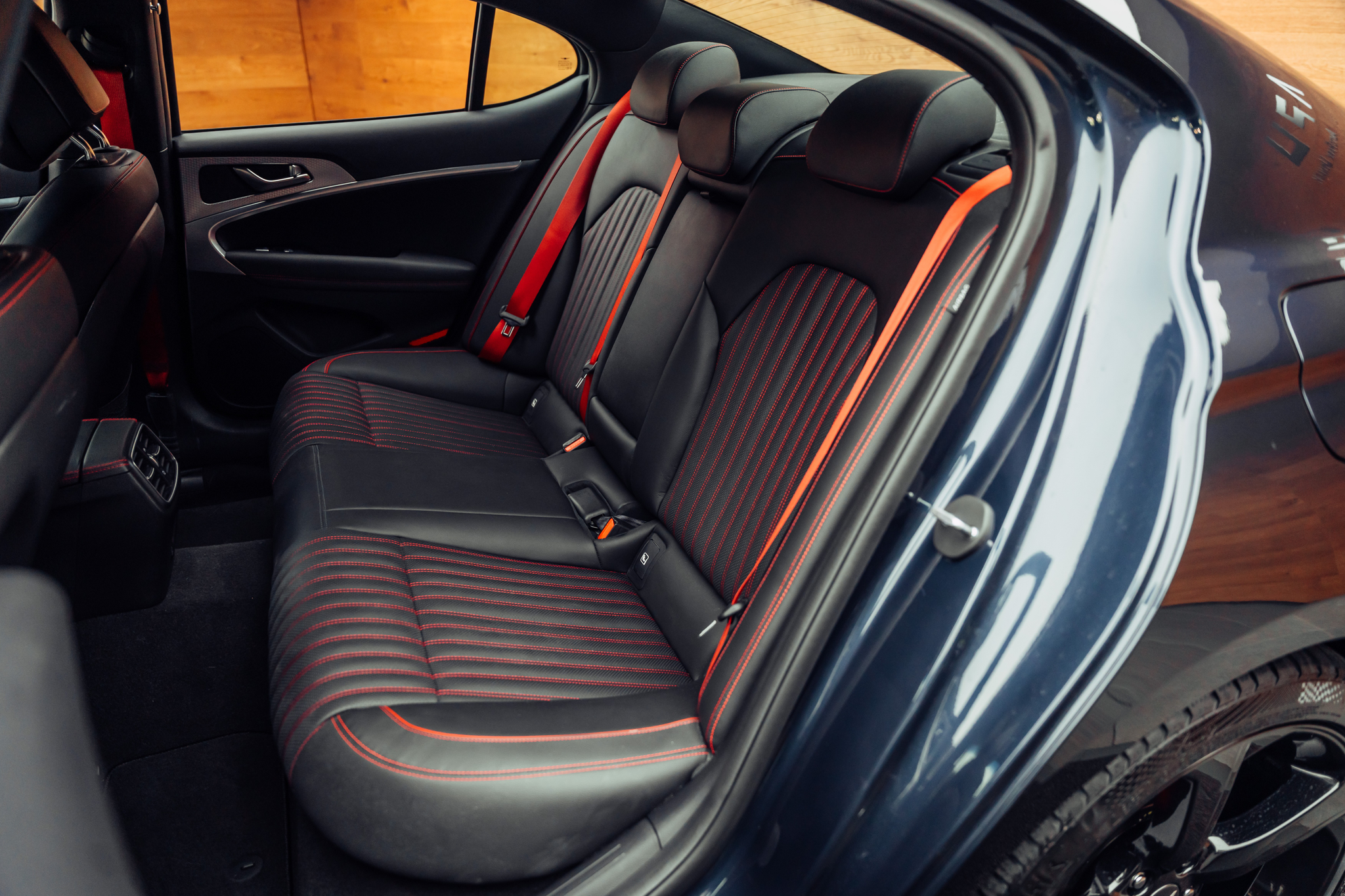 listing desktop thumbnail image 7