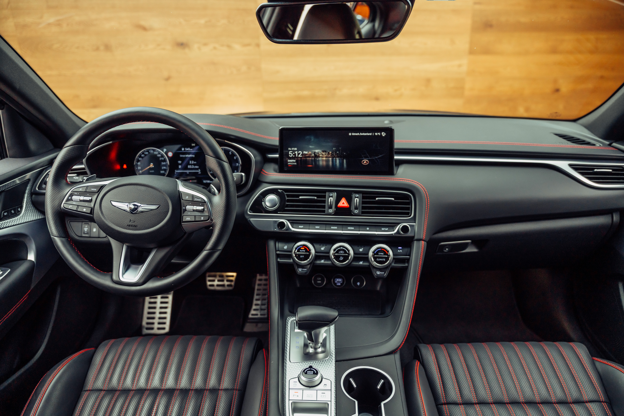 listing desktop thumbnail image 4