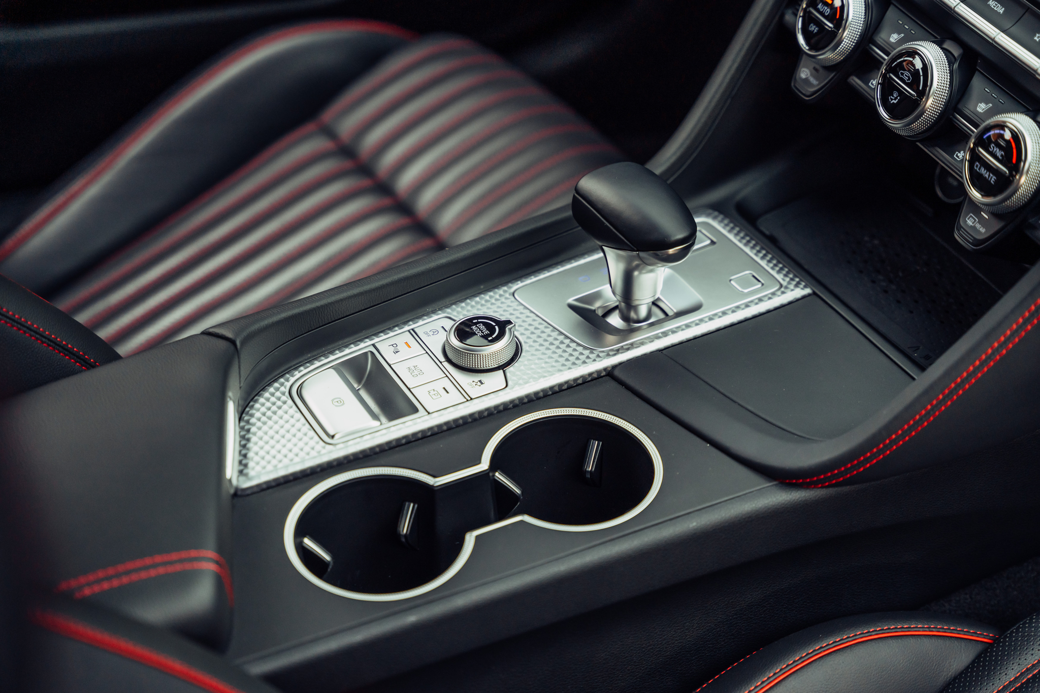 listing desktop thumbnail image 15