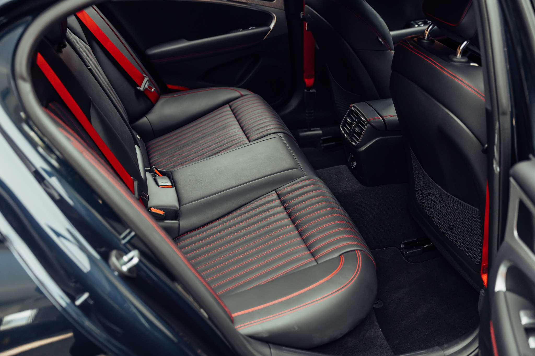 listing desktop thumbnail image 8