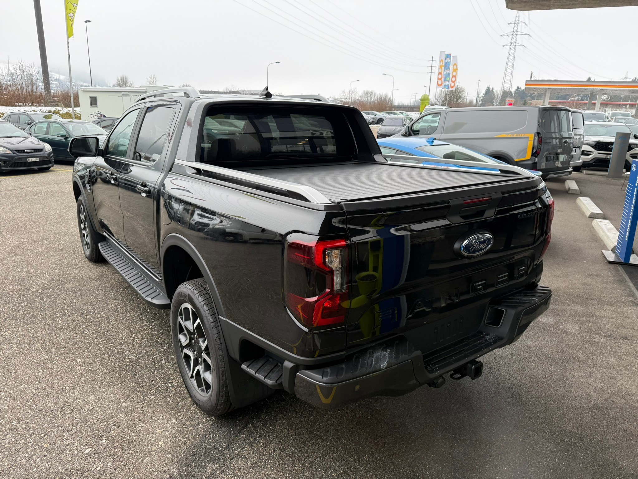 listing desktop thumbnail image 4