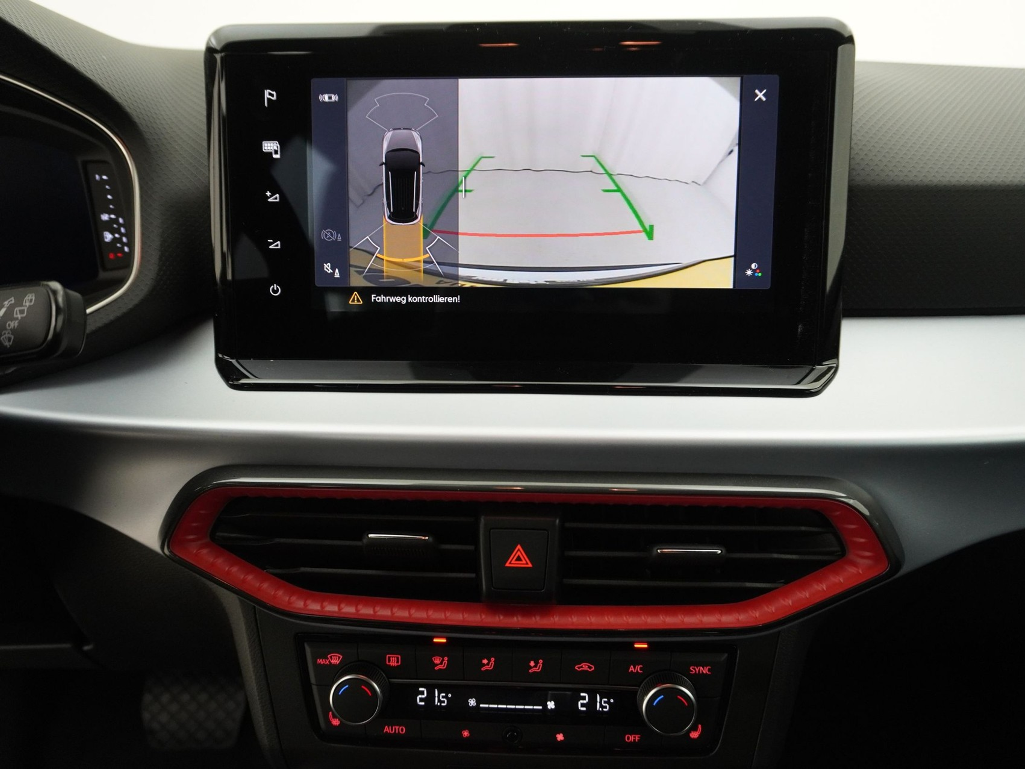 listing desktop thumbnail image 15