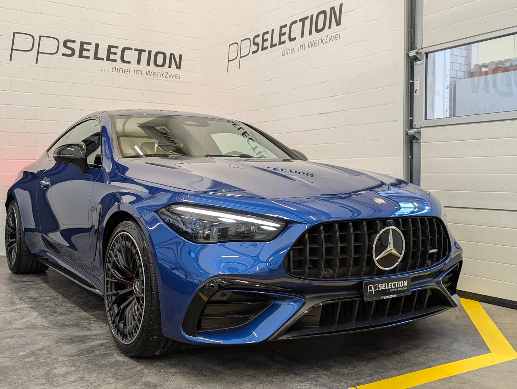 listing desktop thumbnail image 0