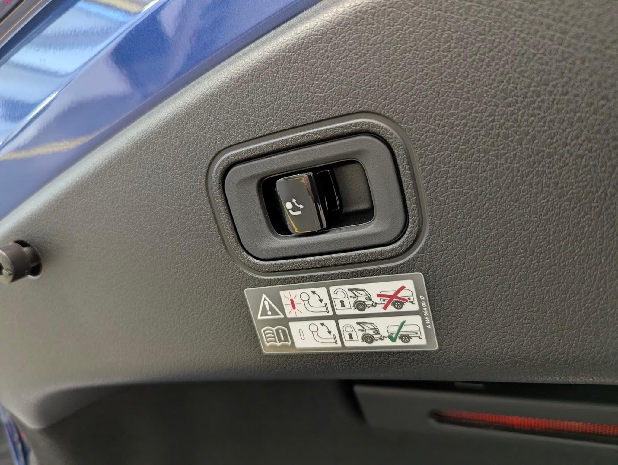 listing desktop thumbnail image 30