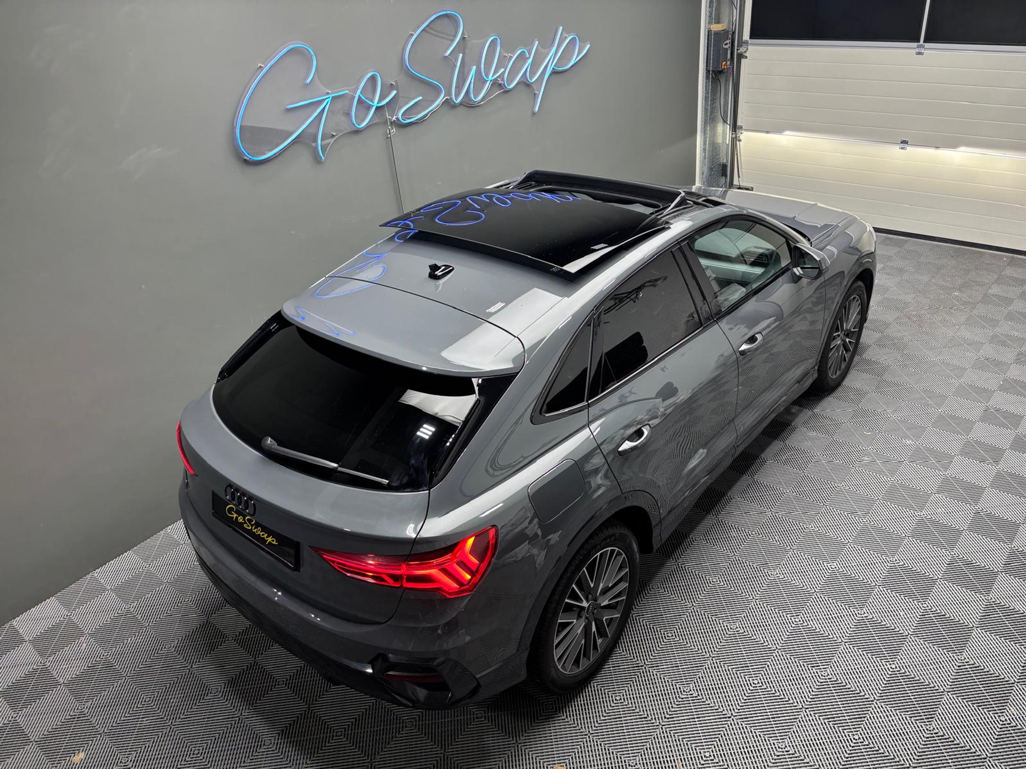 listing desktop thumbnail image 5