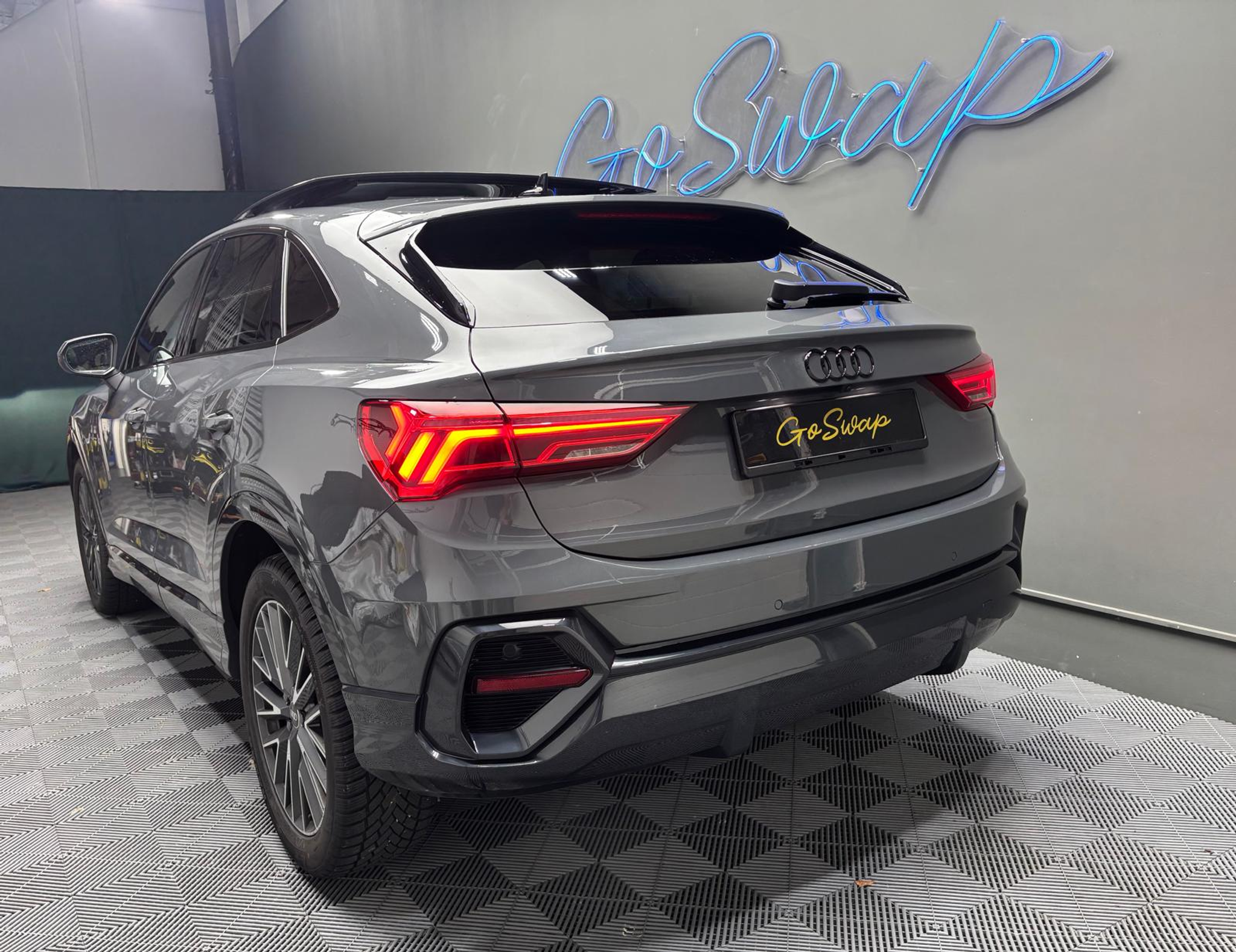 listing desktop thumbnail image 9