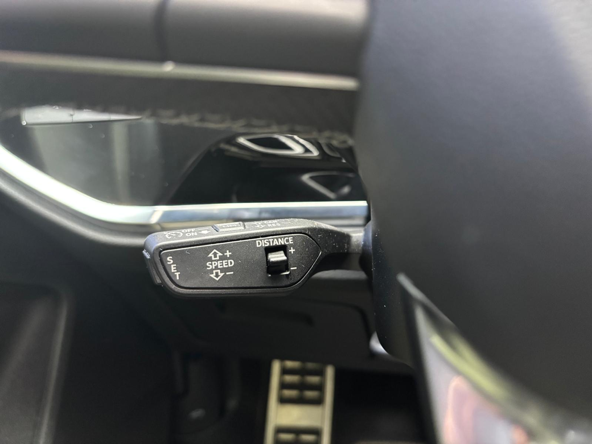 listing desktop thumbnail image 21