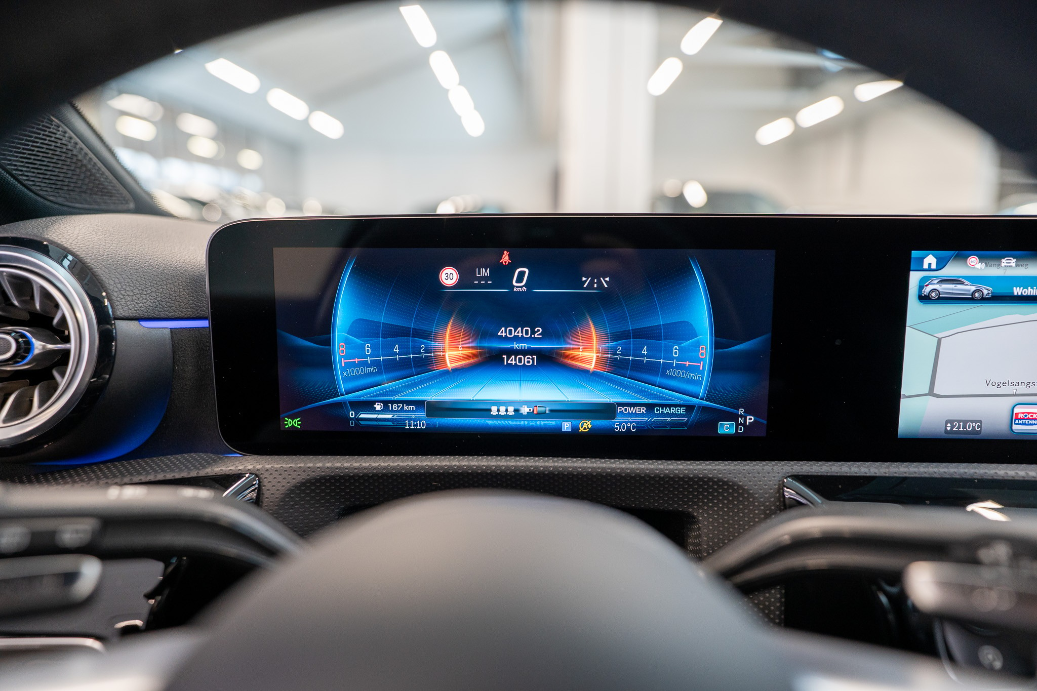 listing desktop thumbnail image 18