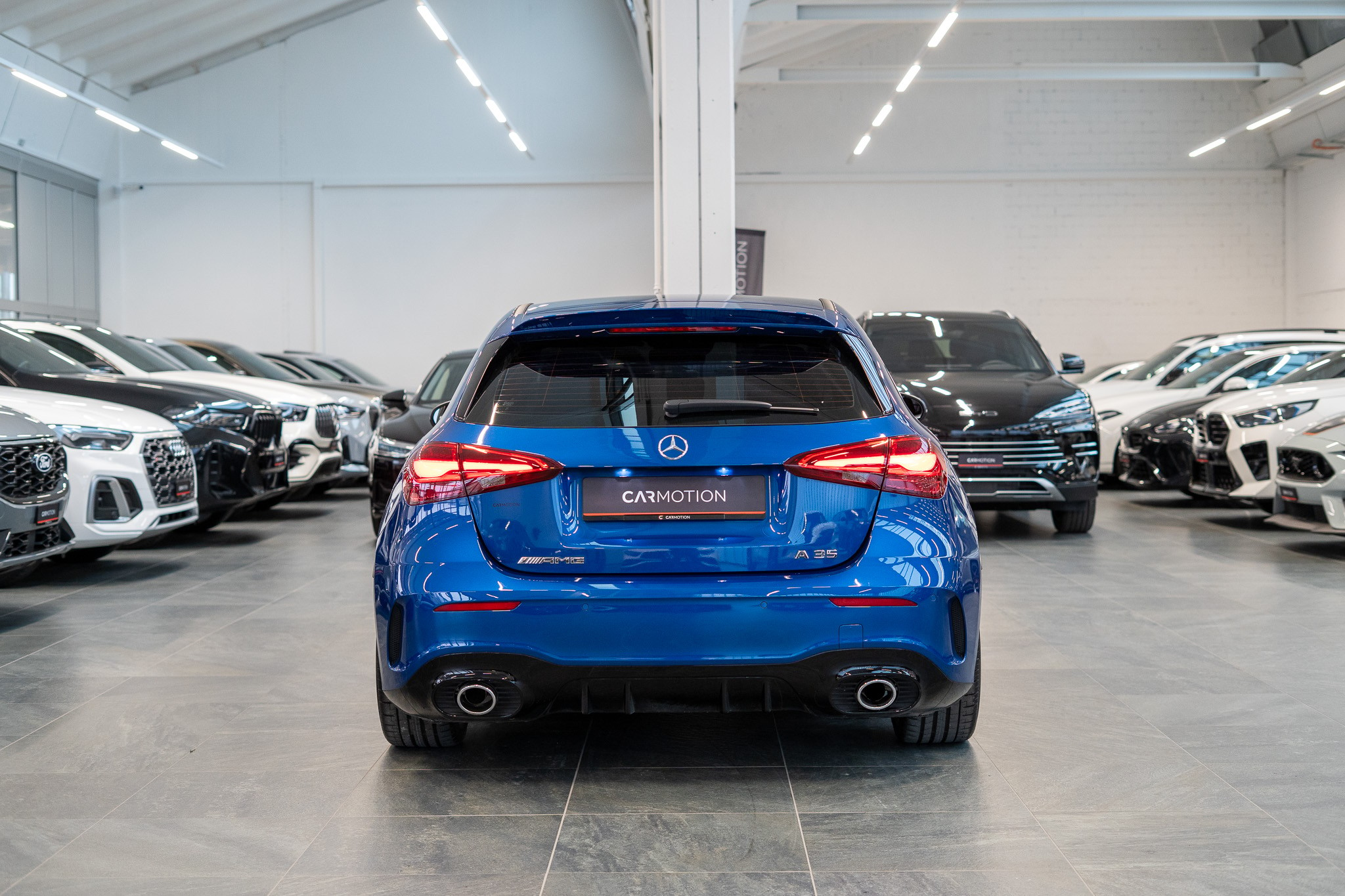 listing desktop thumbnail image 4