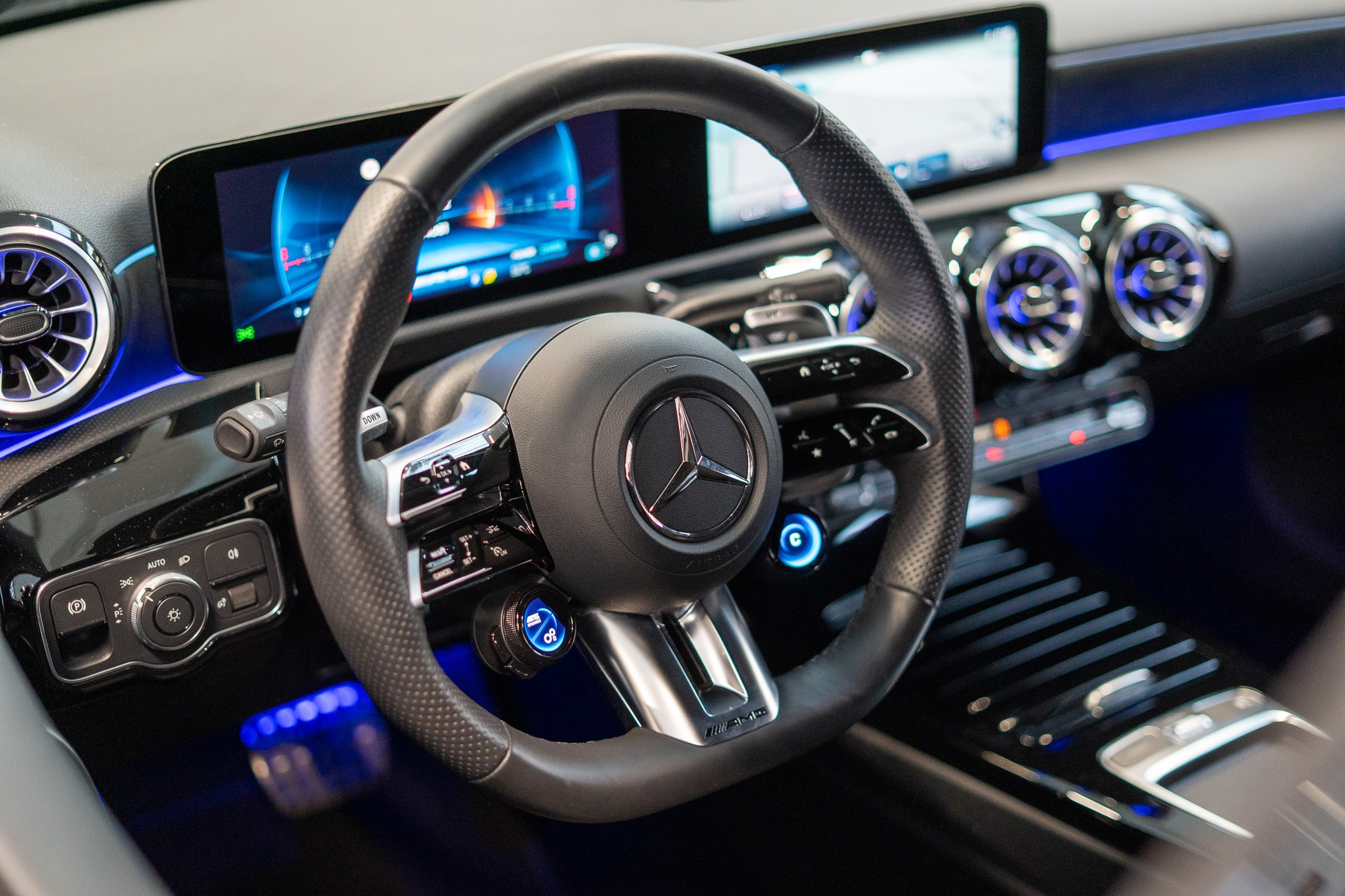 listing desktop thumbnail image 9