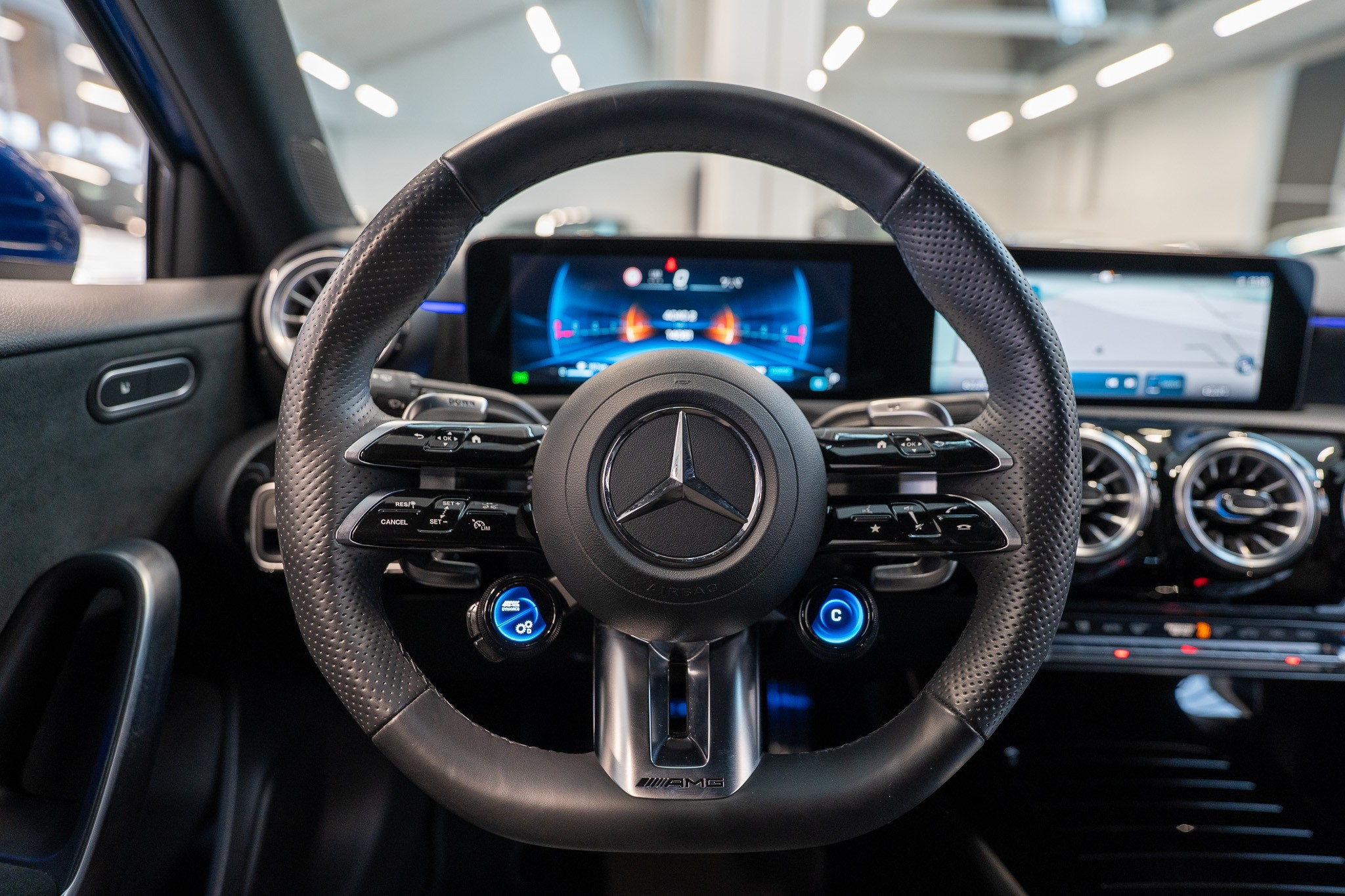 listing desktop thumbnail image 16