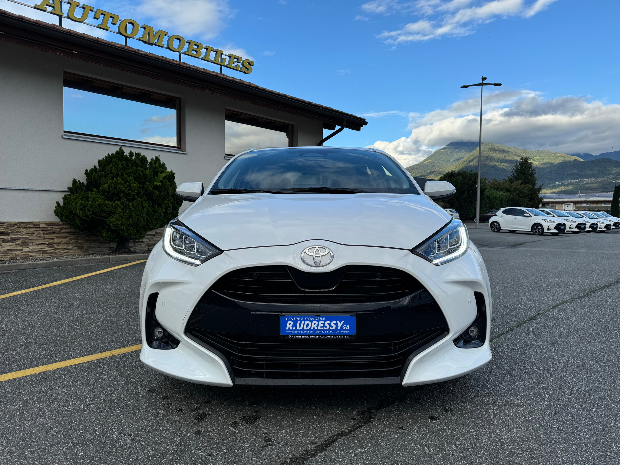 listing desktop thumbnail image 7