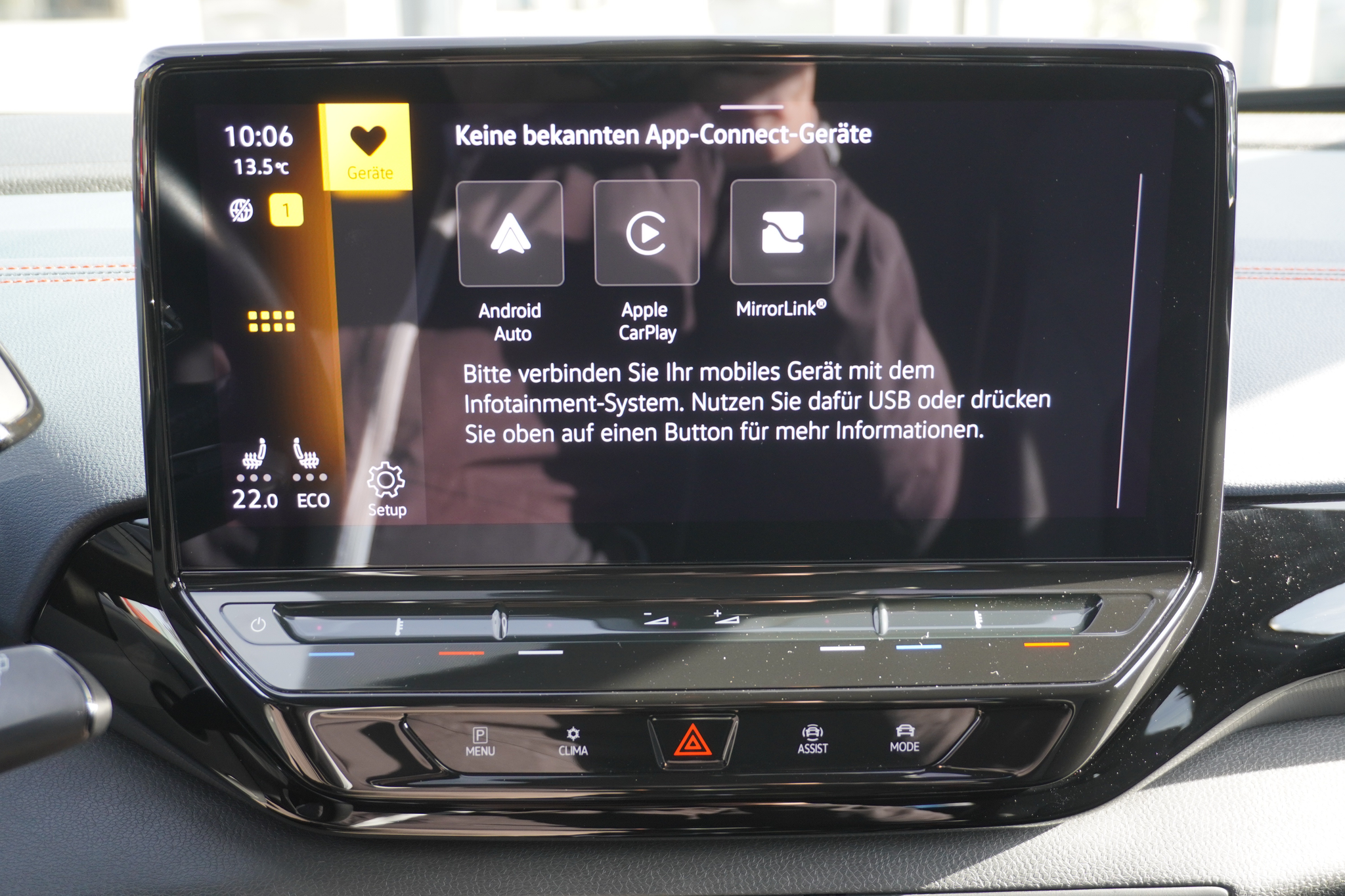 listing desktop thumbnail image 24