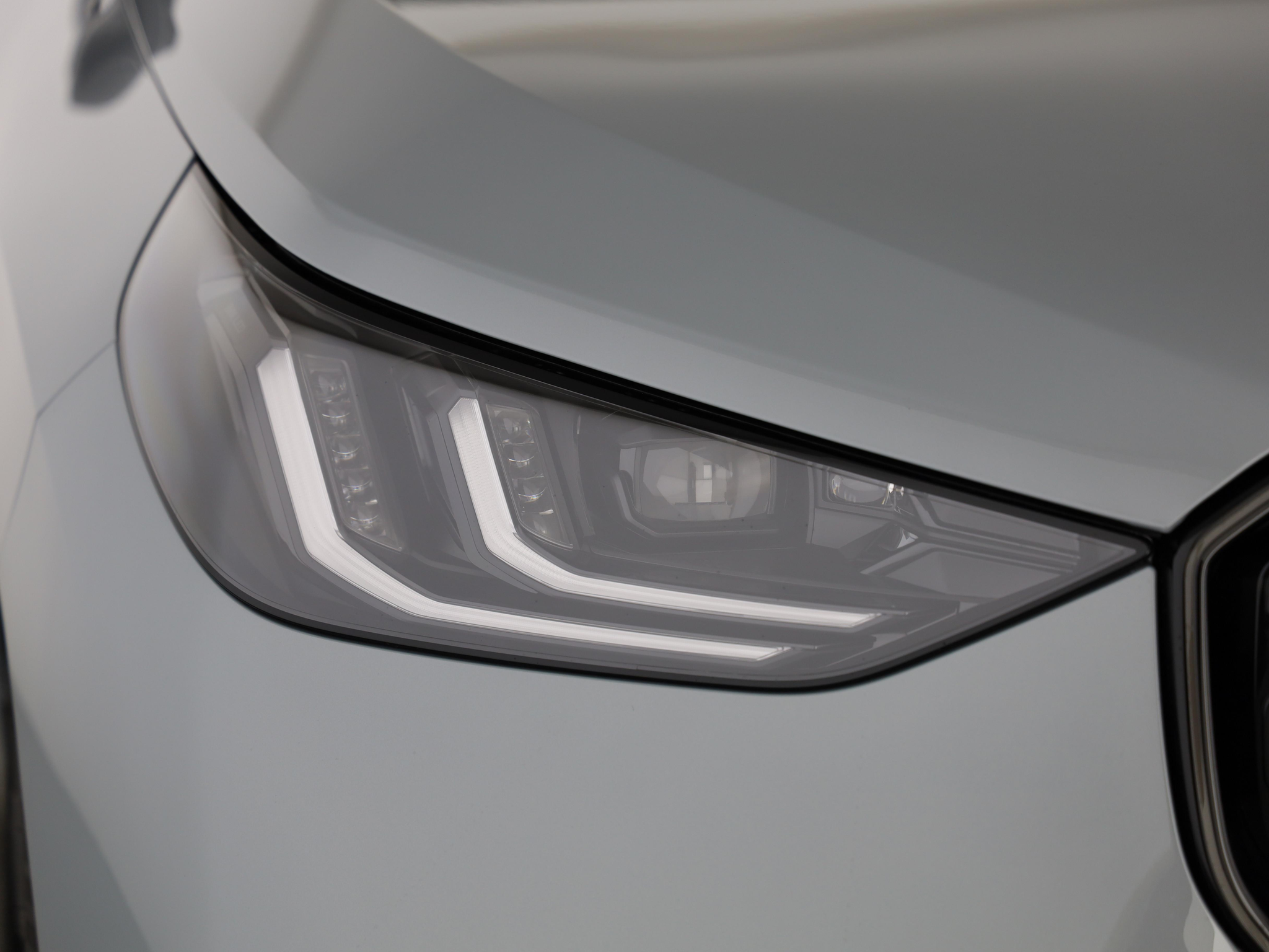 listing desktop thumbnail image 5