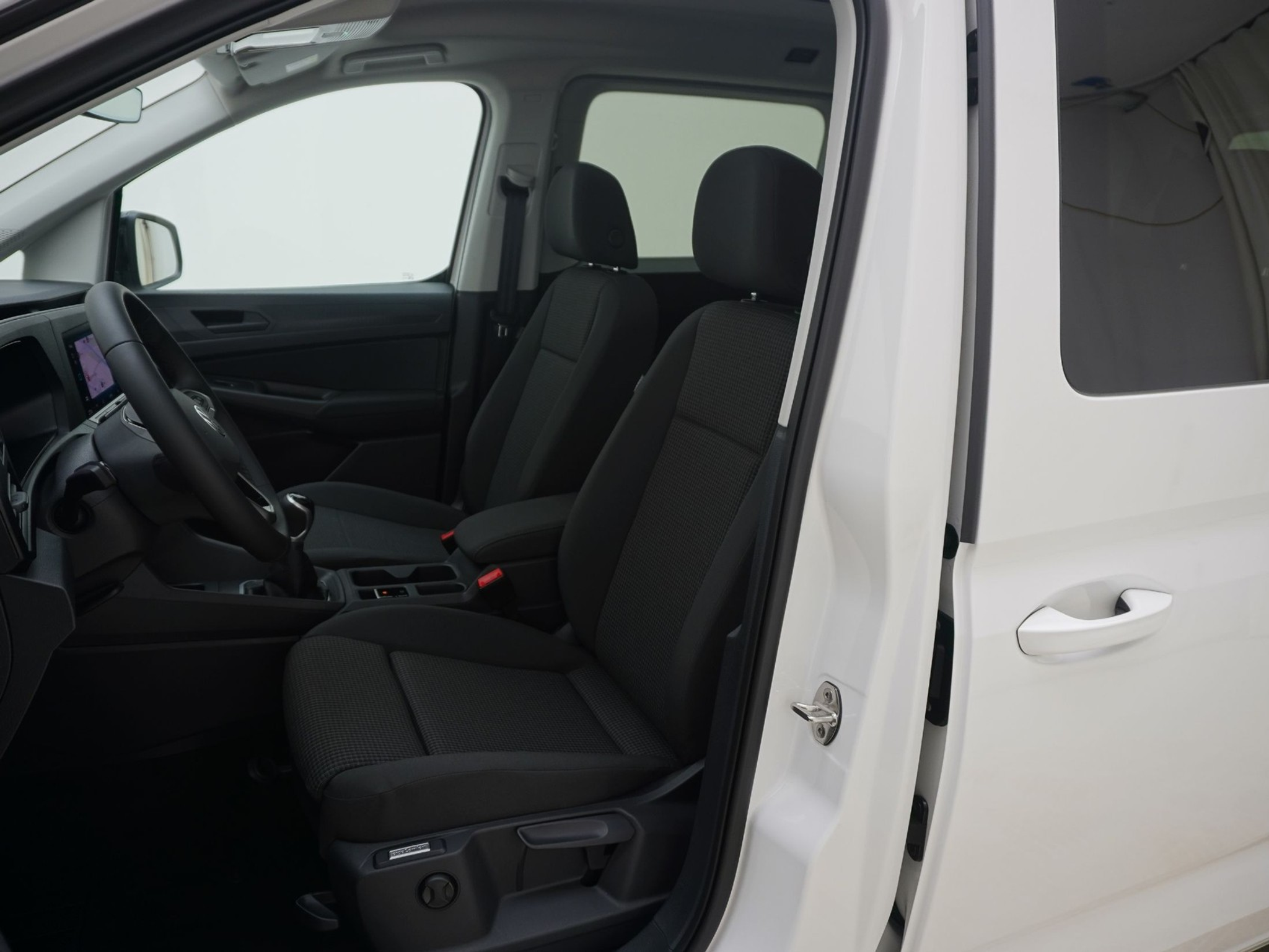 listing desktop thumbnail image 12