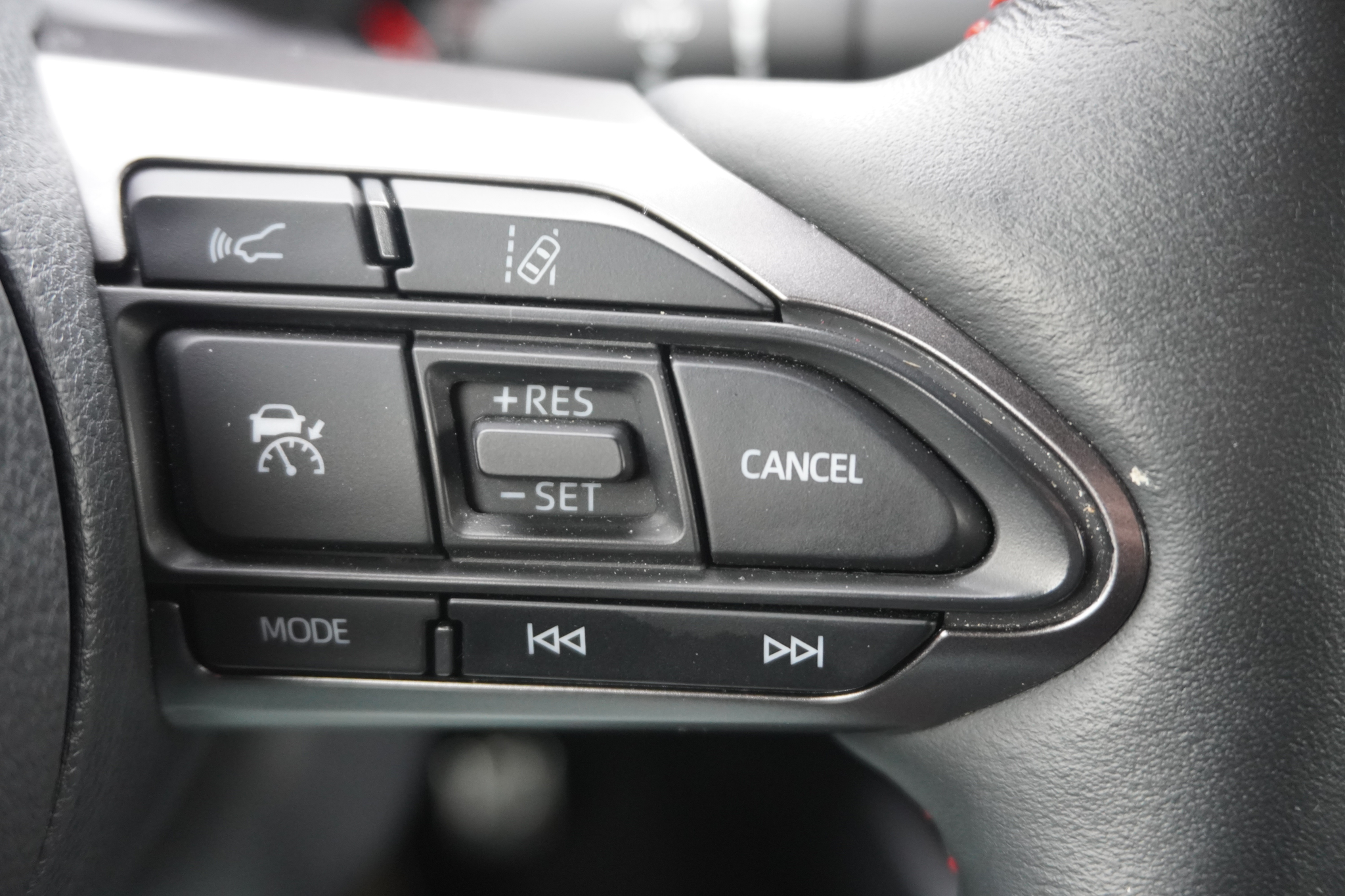 listing desktop thumbnail image 17