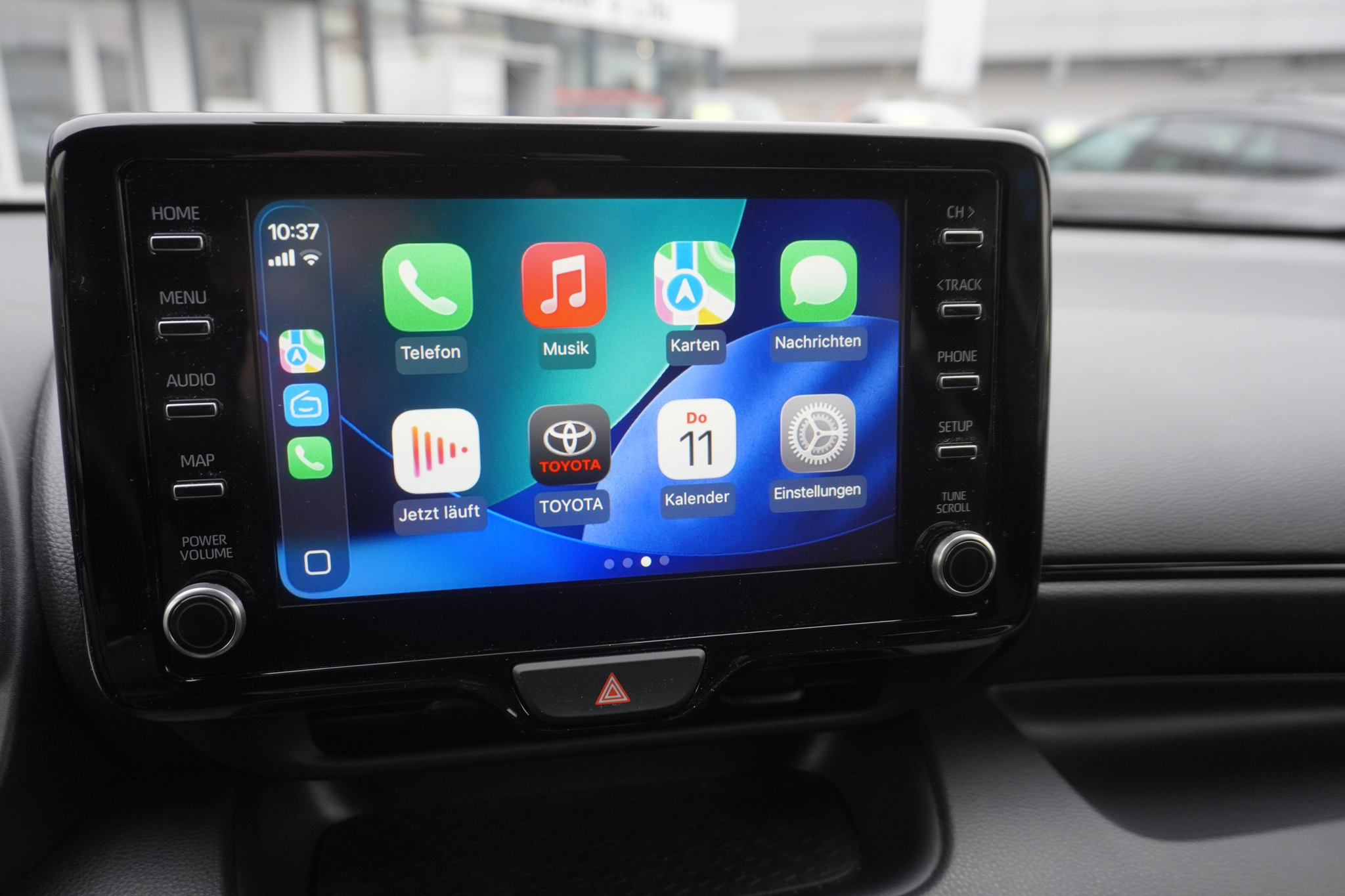 listing desktop thumbnail image 23