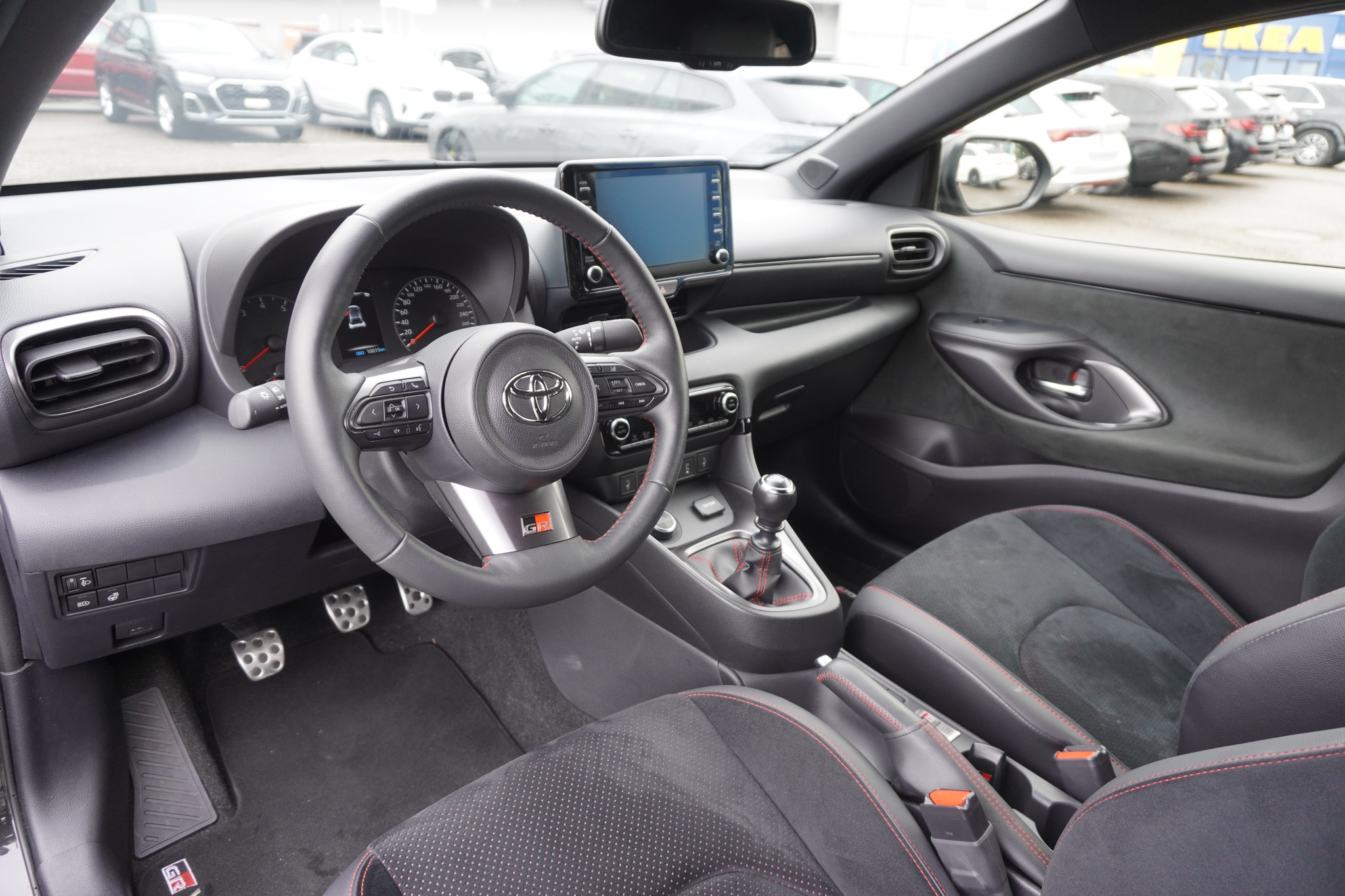 listing desktop thumbnail image 10