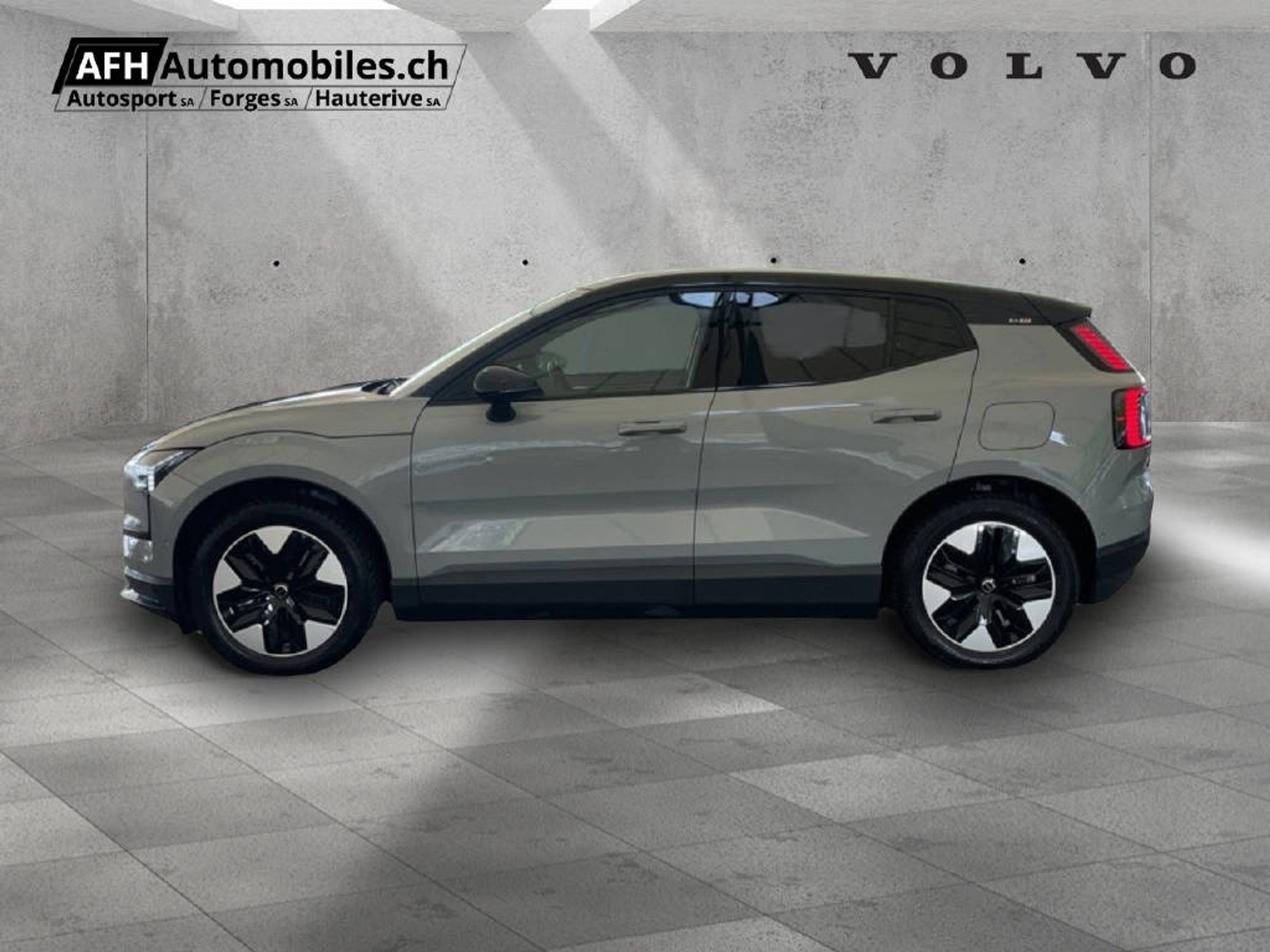 listing desktop thumbnail image 1