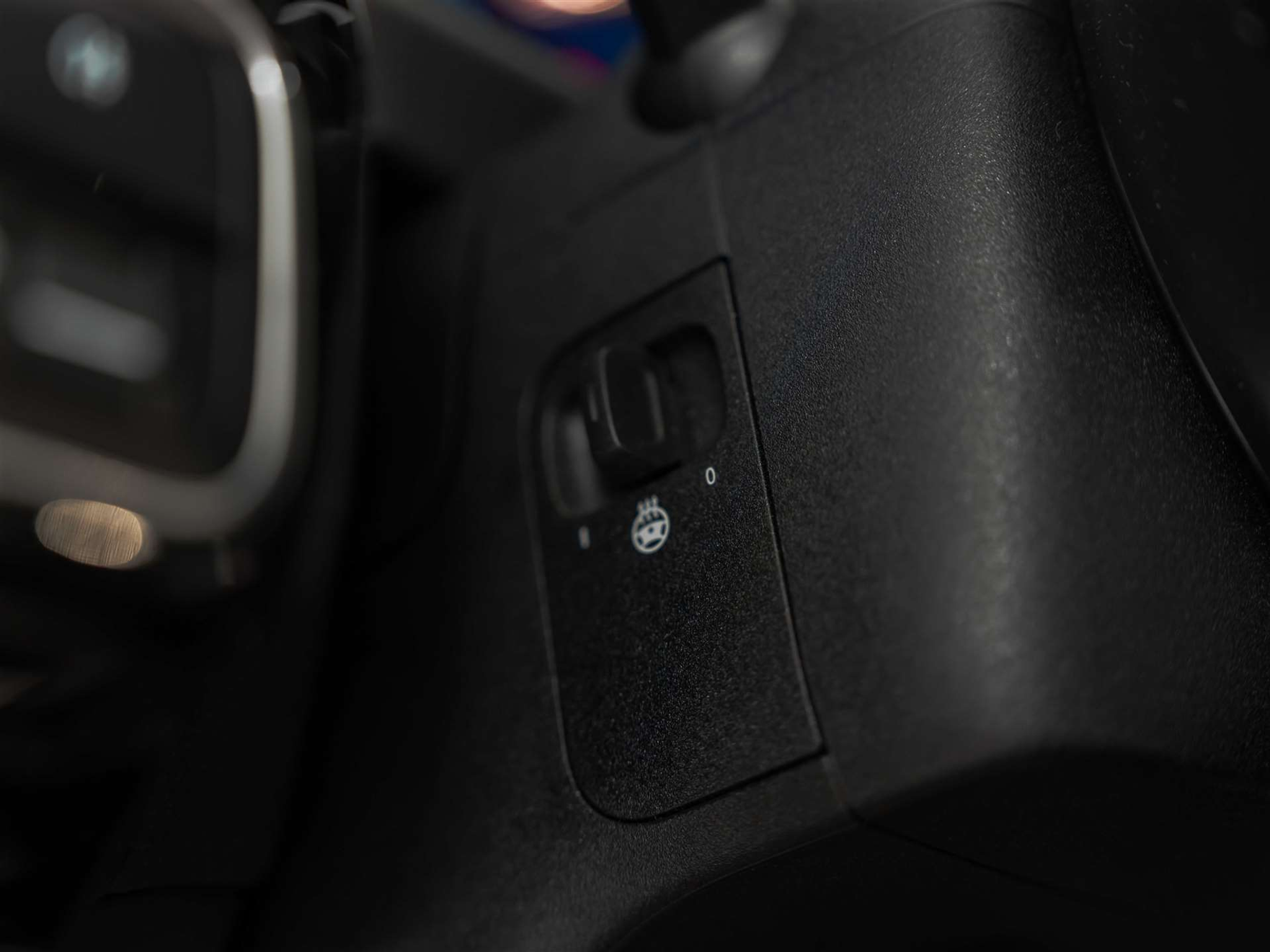 listing desktop thumbnail image 32