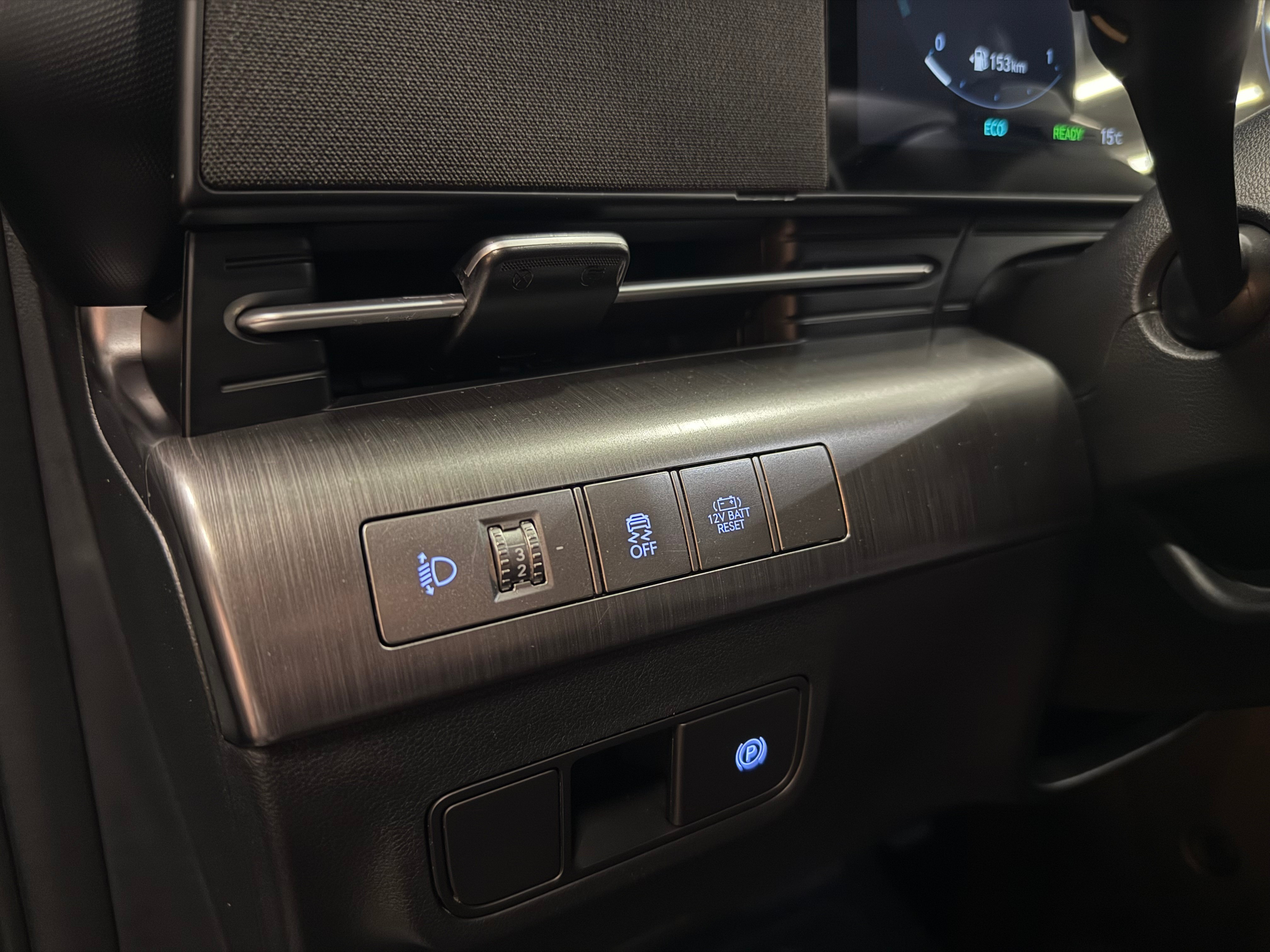 listing desktop thumbnail image 19