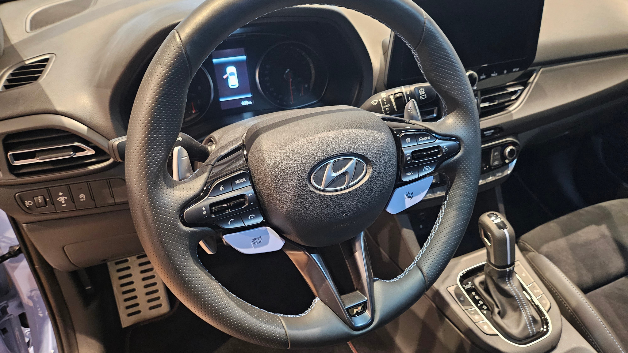 listing desktop thumbnail image 25