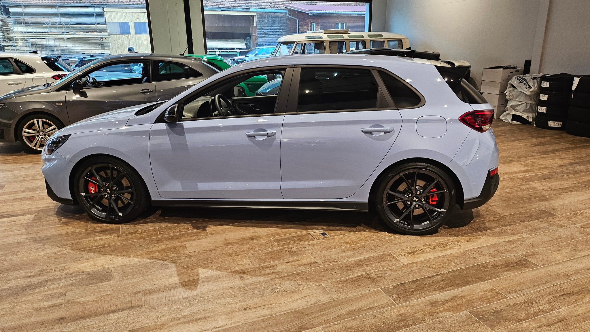 listing desktop thumbnail image 14