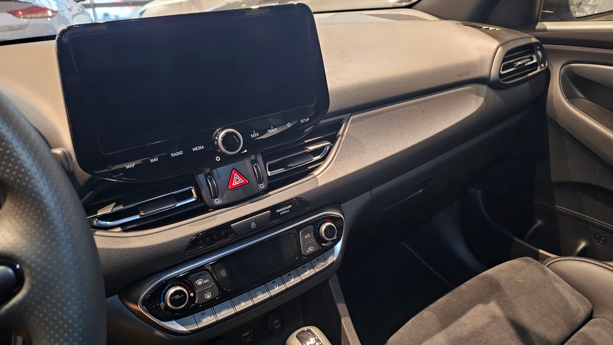 listing desktop thumbnail image 26