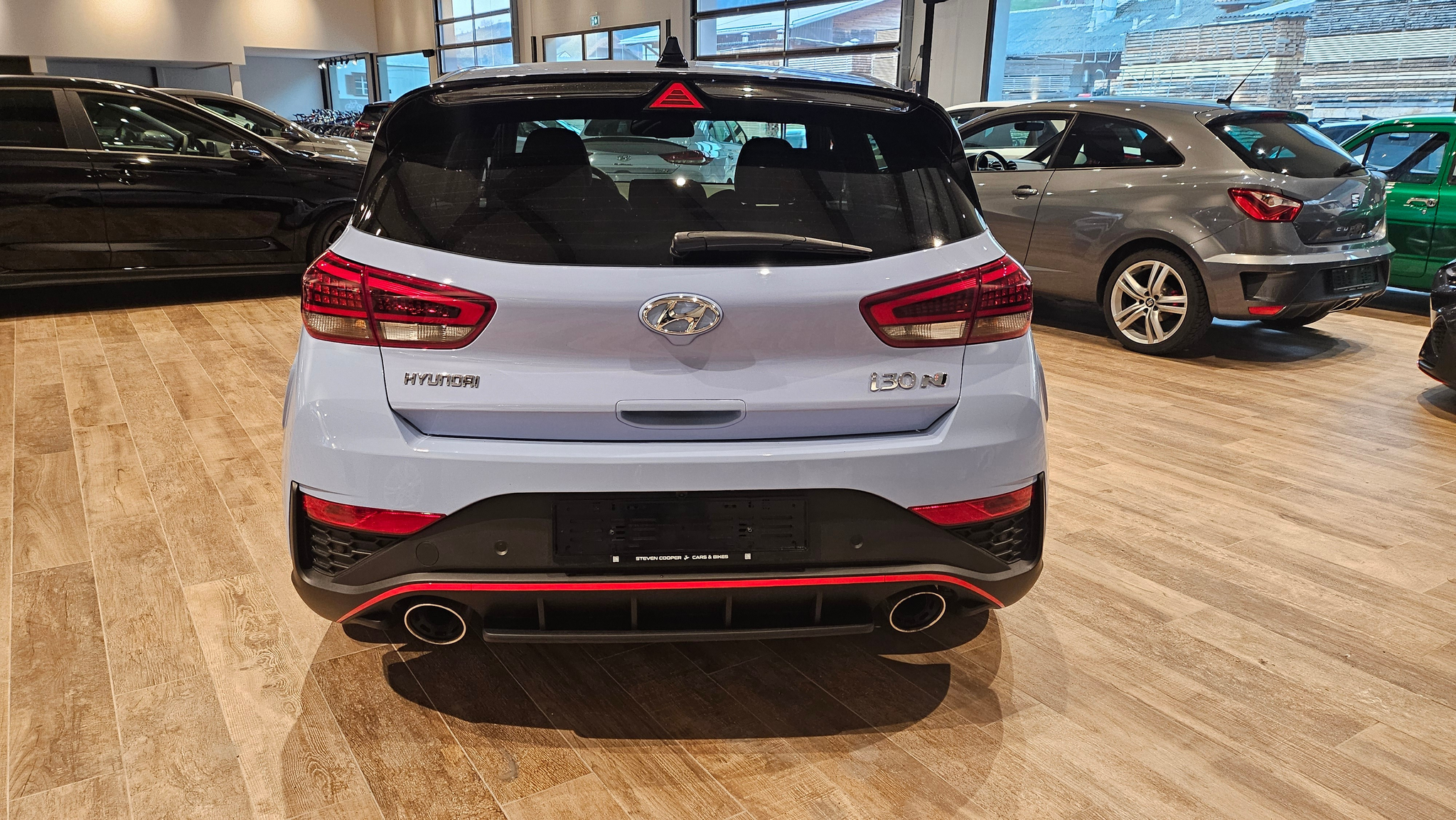 listing desktop thumbnail image 10