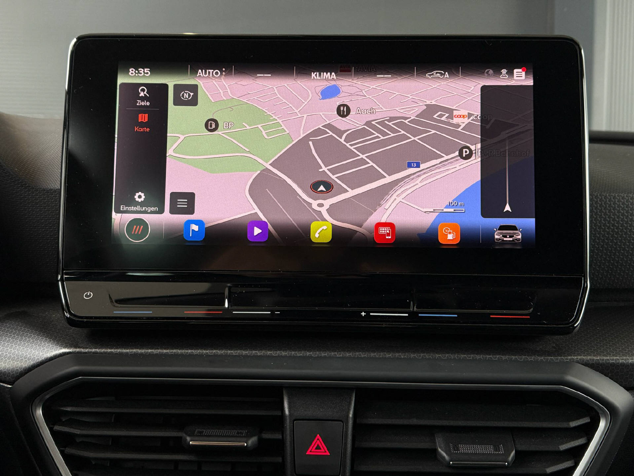 listing desktop thumbnail image 12