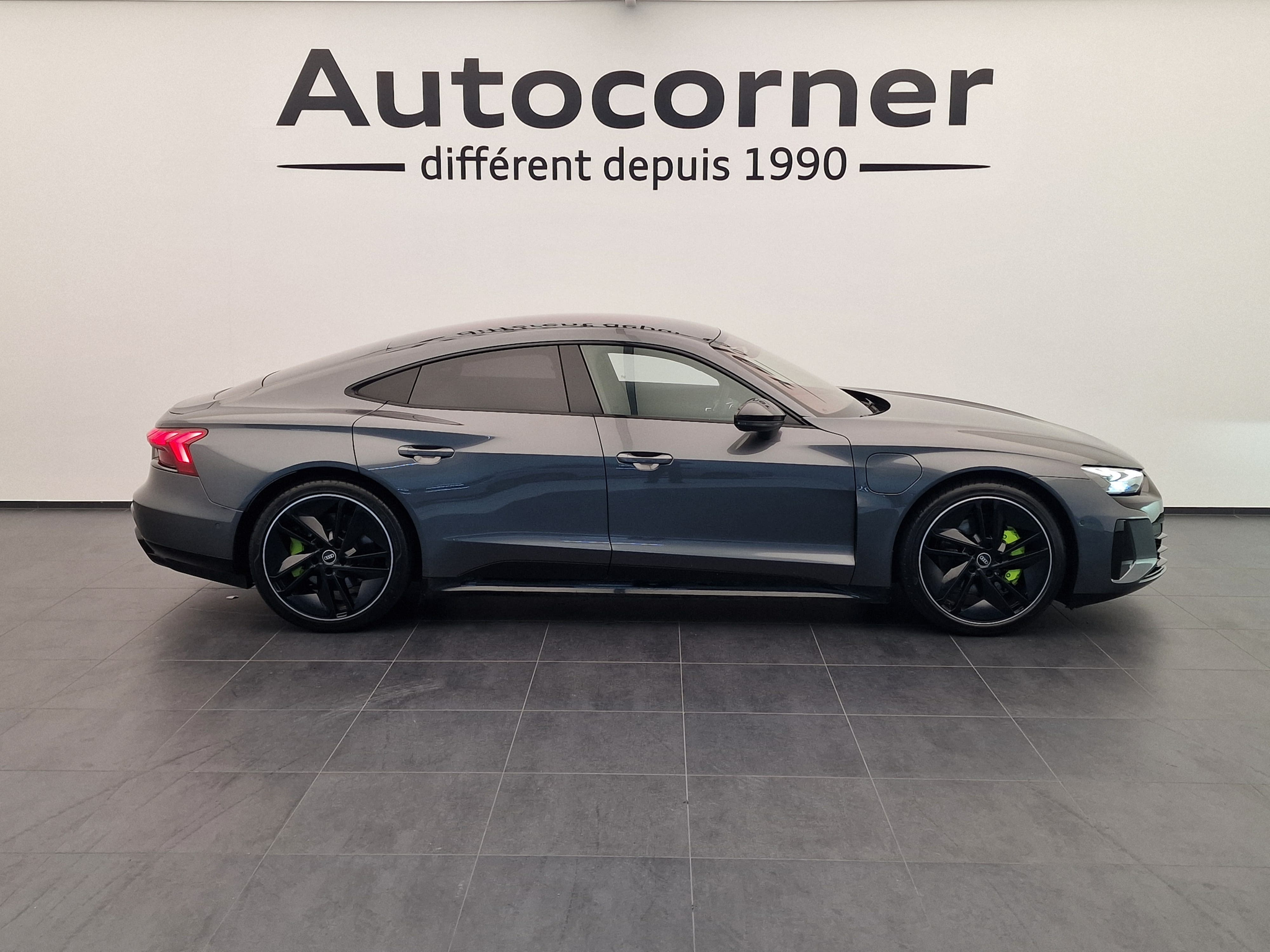 listing desktop thumbnail image 5