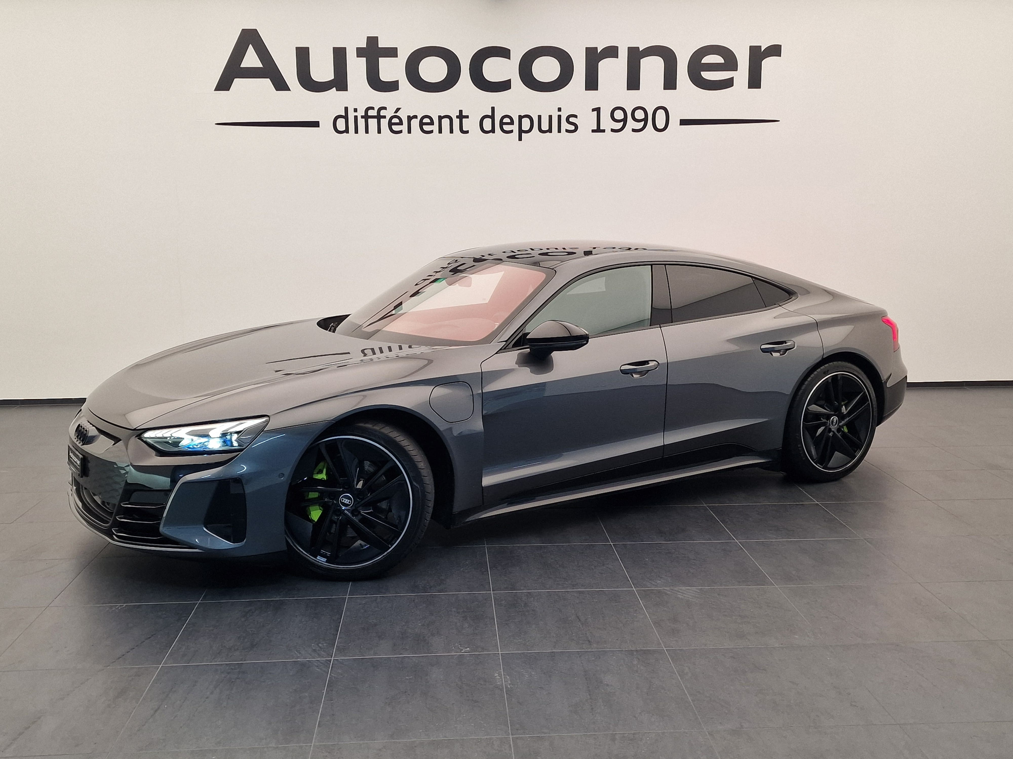 listing desktop thumbnail image 0