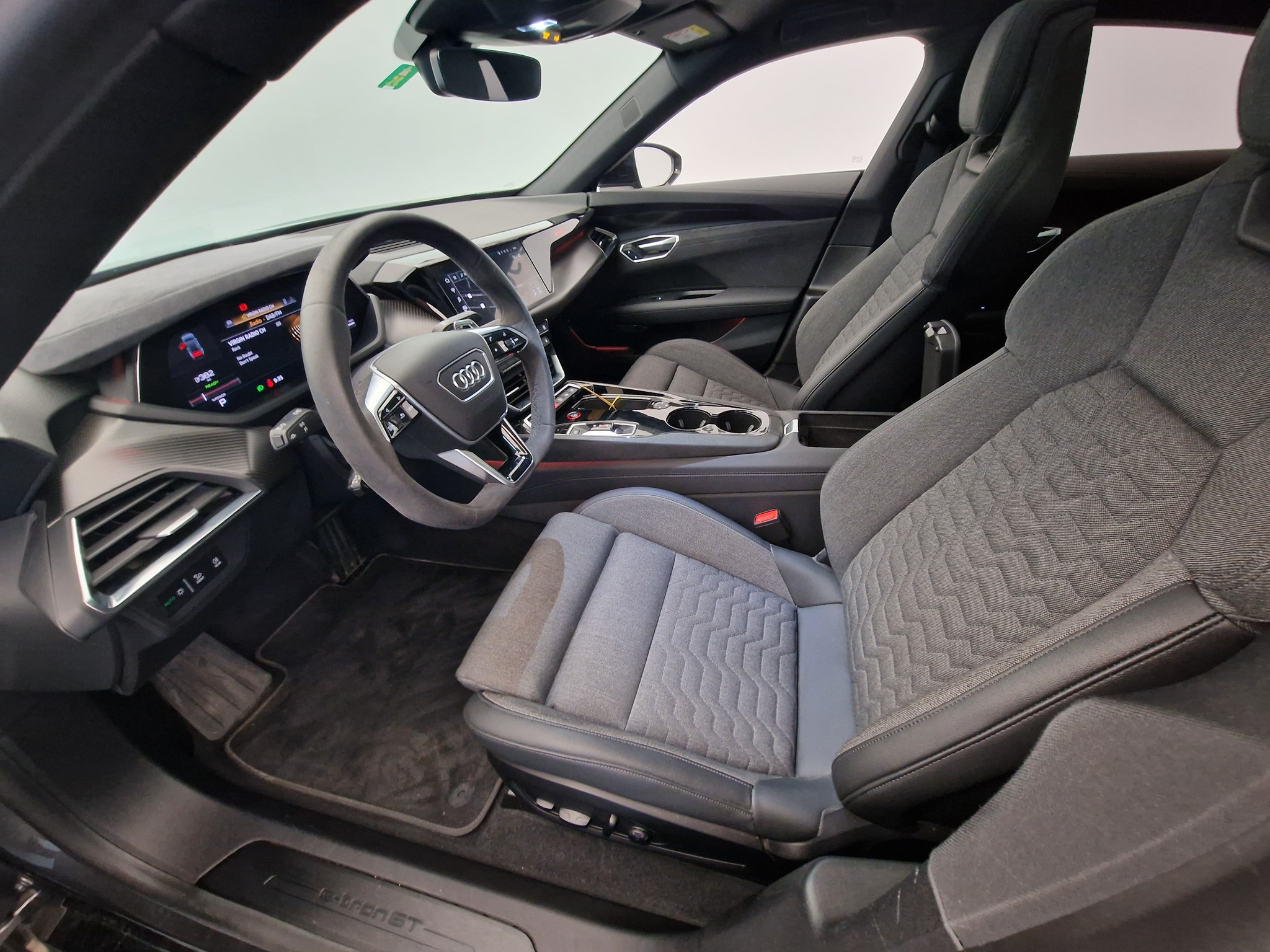 listing desktop thumbnail image 11