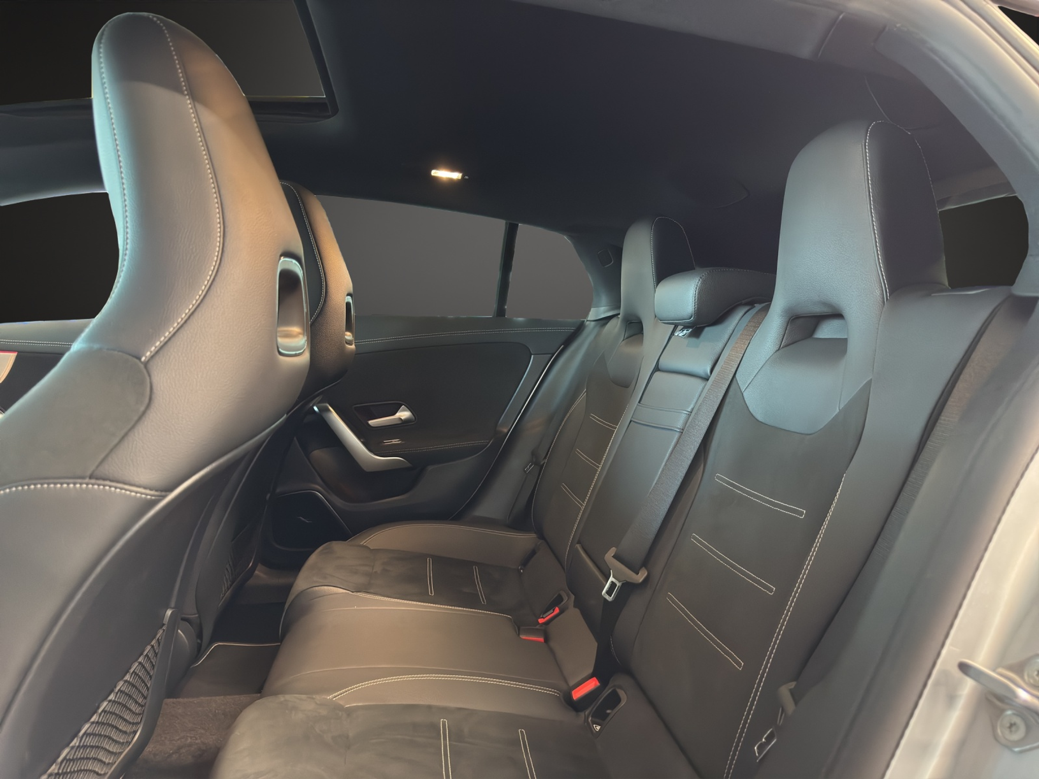 listing desktop thumbnail image 11