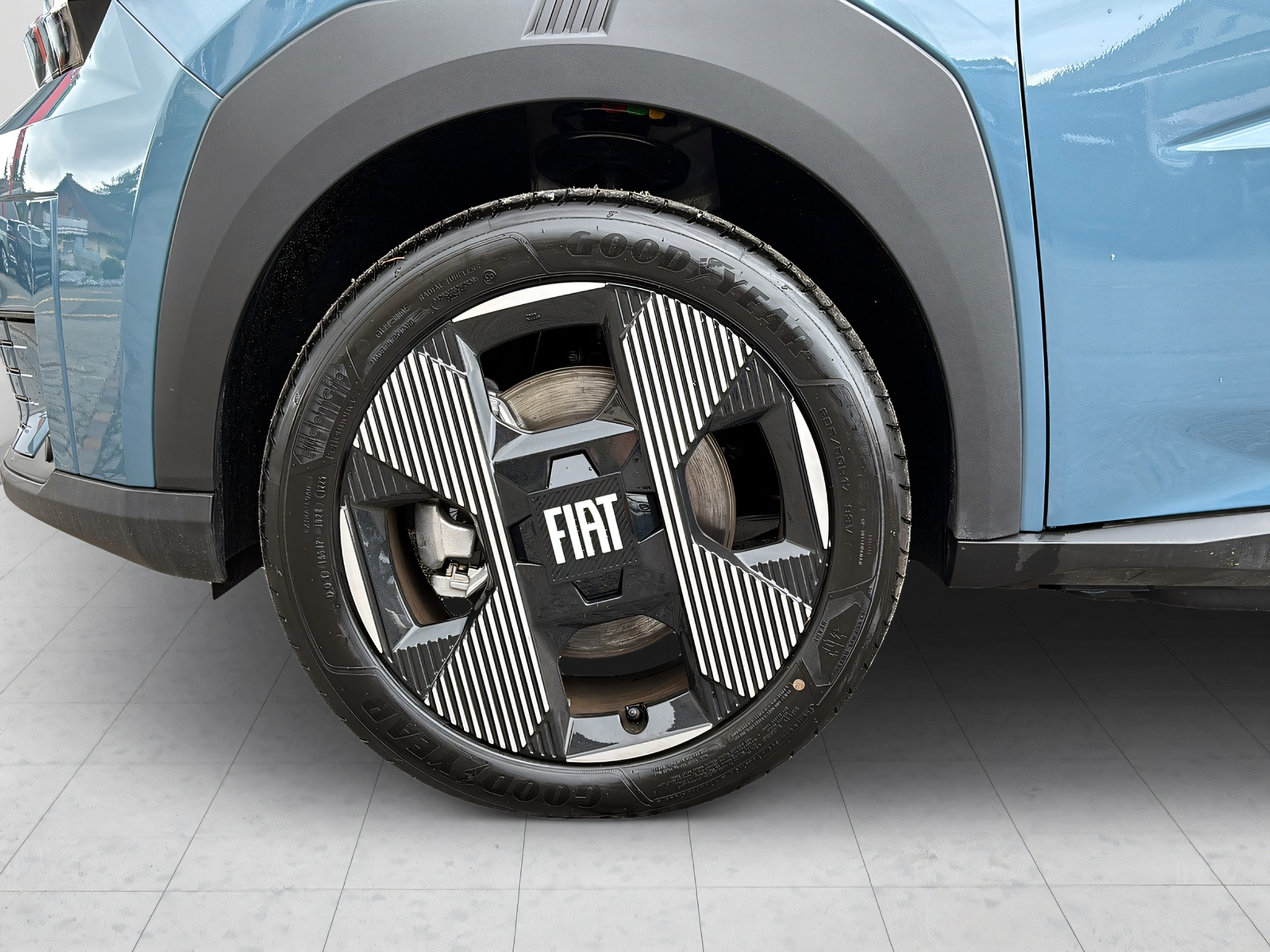 listing desktop thumbnail image 3