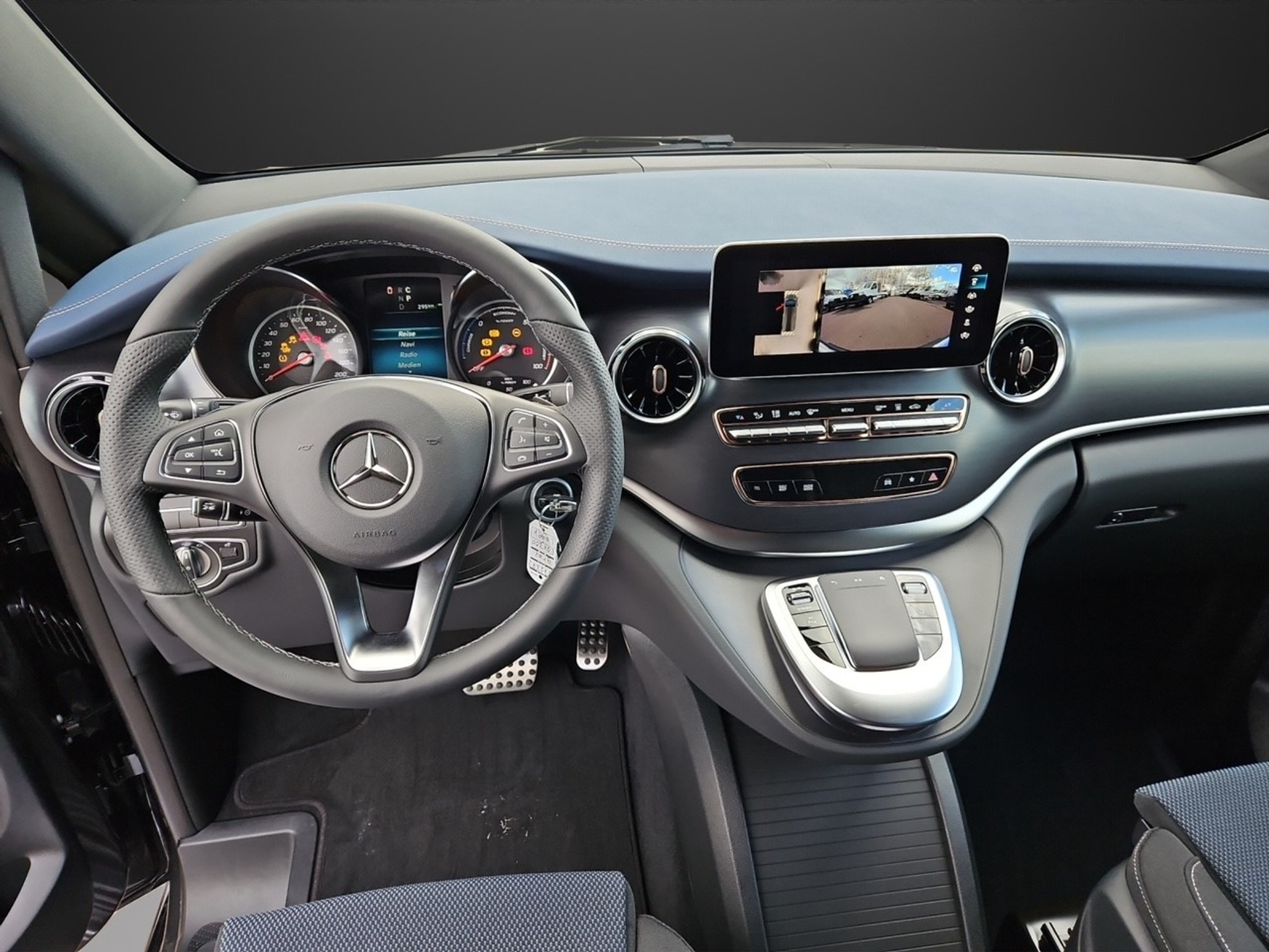 listing desktop thumbnail image 7