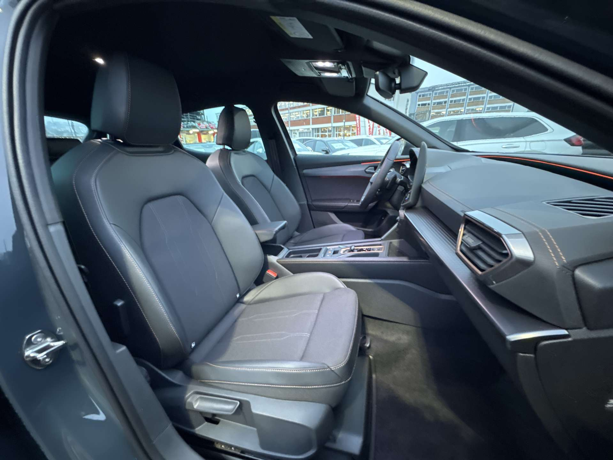 listing desktop thumbnail image 12