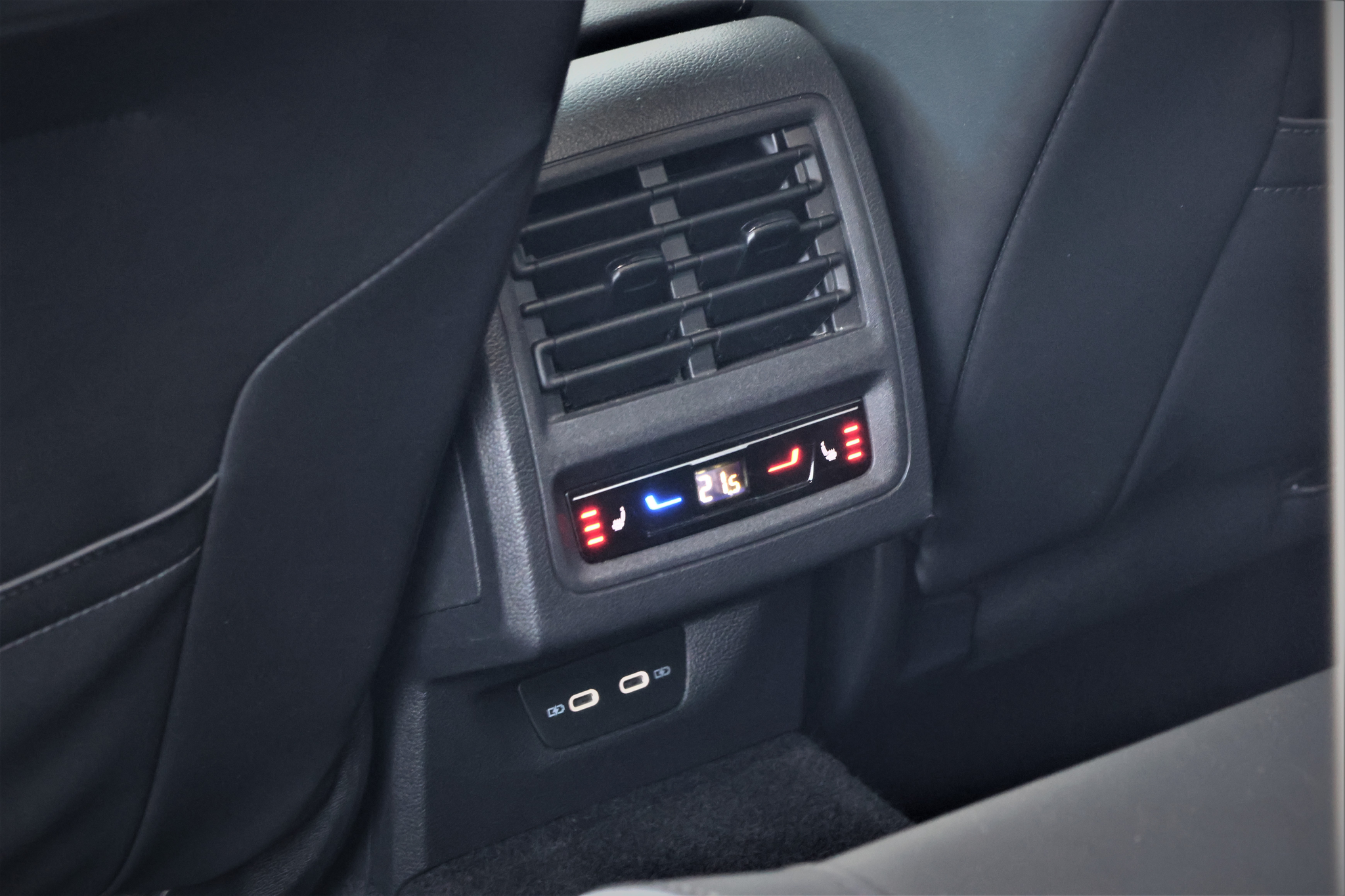 listing desktop thumbnail image 13